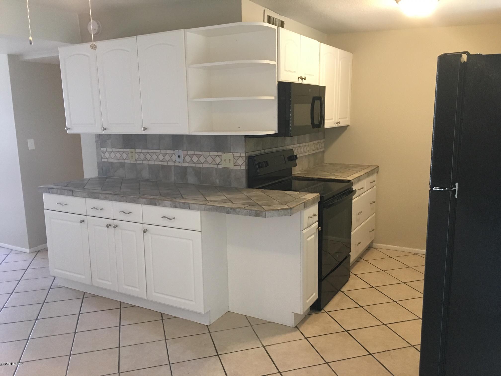 Olive Grove (396-595) - Residential Lease