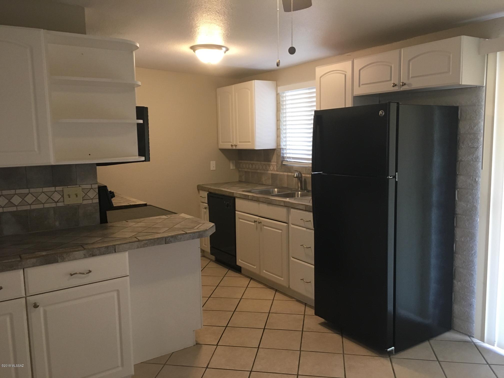 Olive Grove (396-595) - Residential Lease
