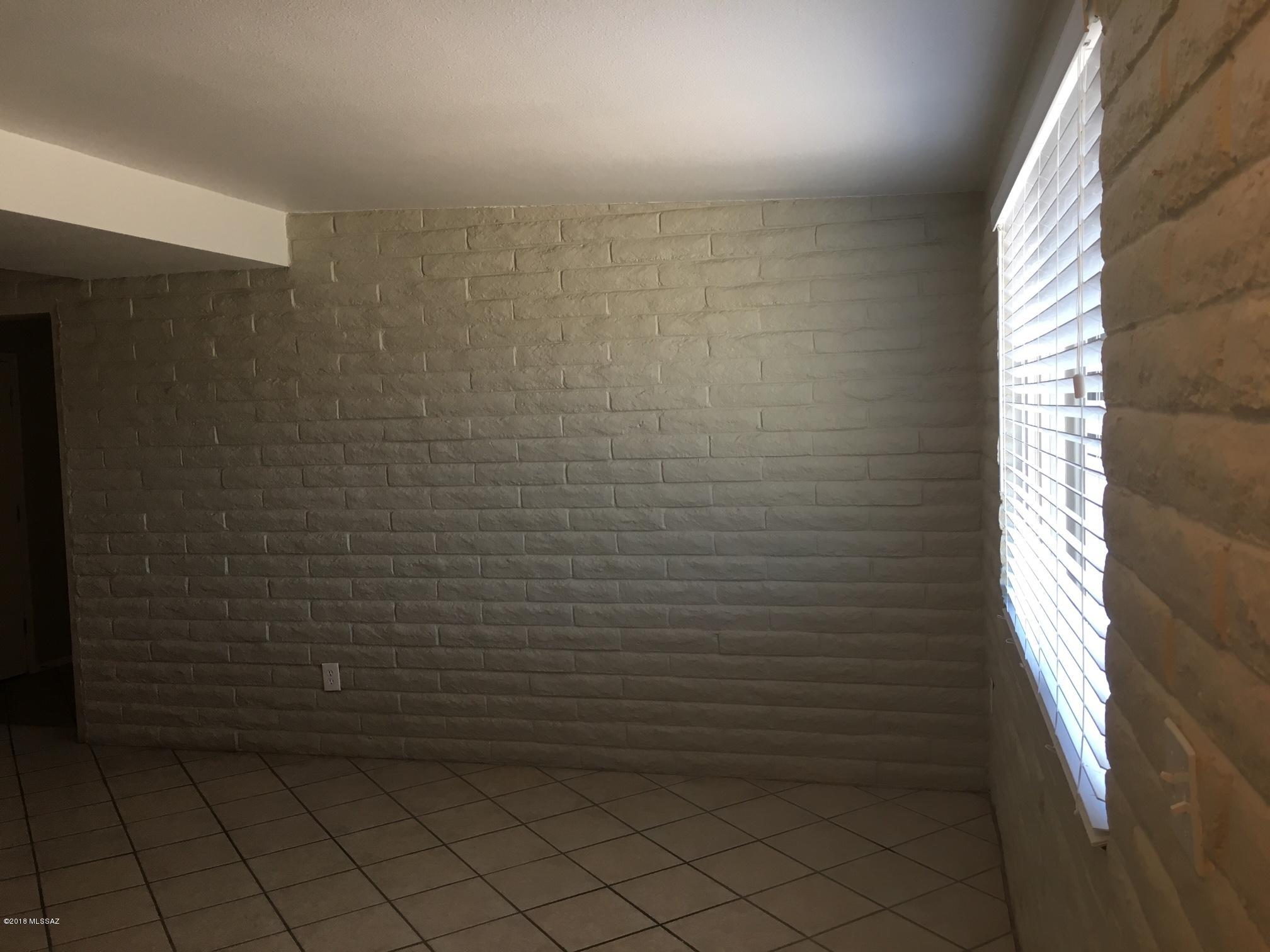 Olive Grove (396-595) - Residential Lease