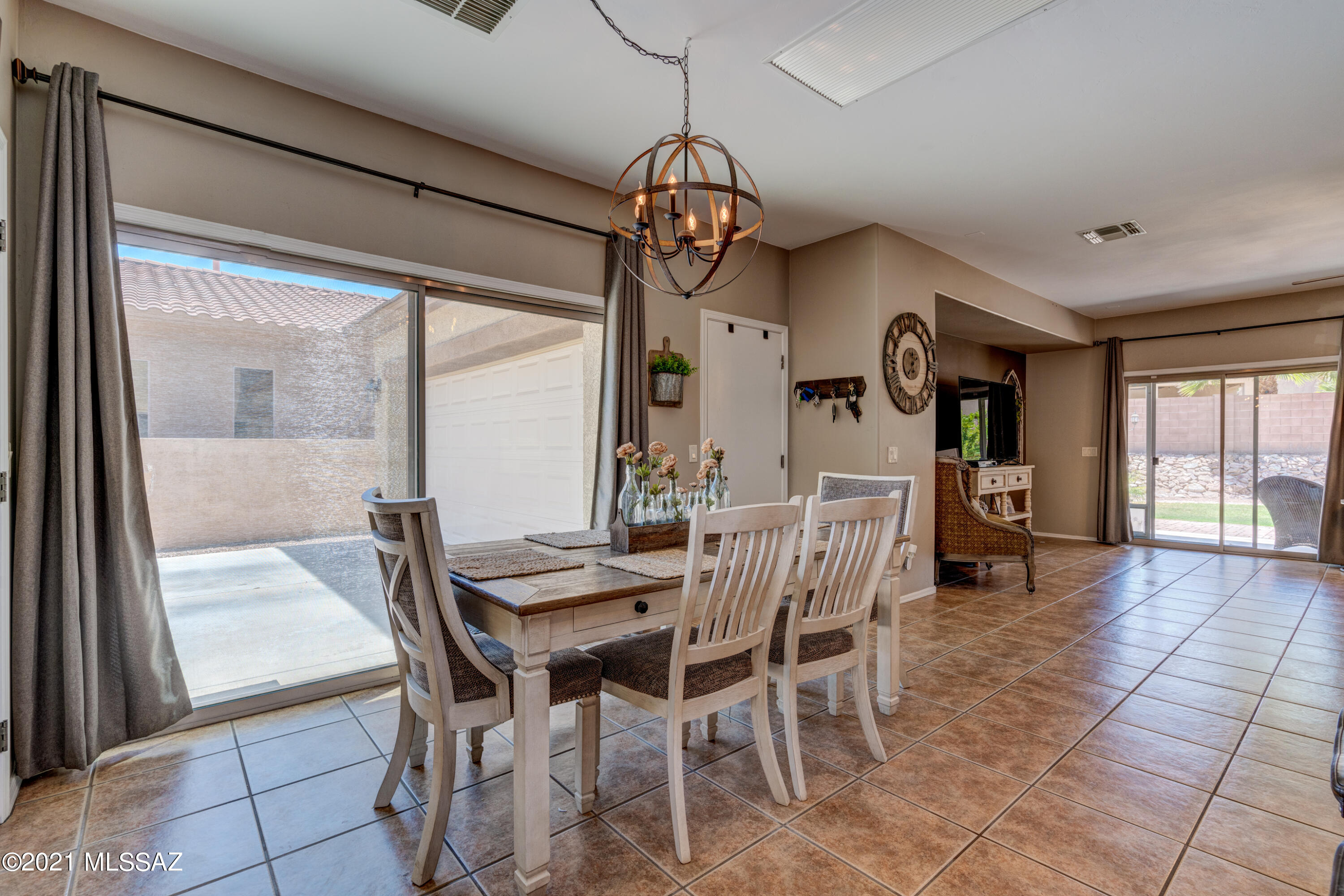Encanto Del Lago (1-82) - Residential
