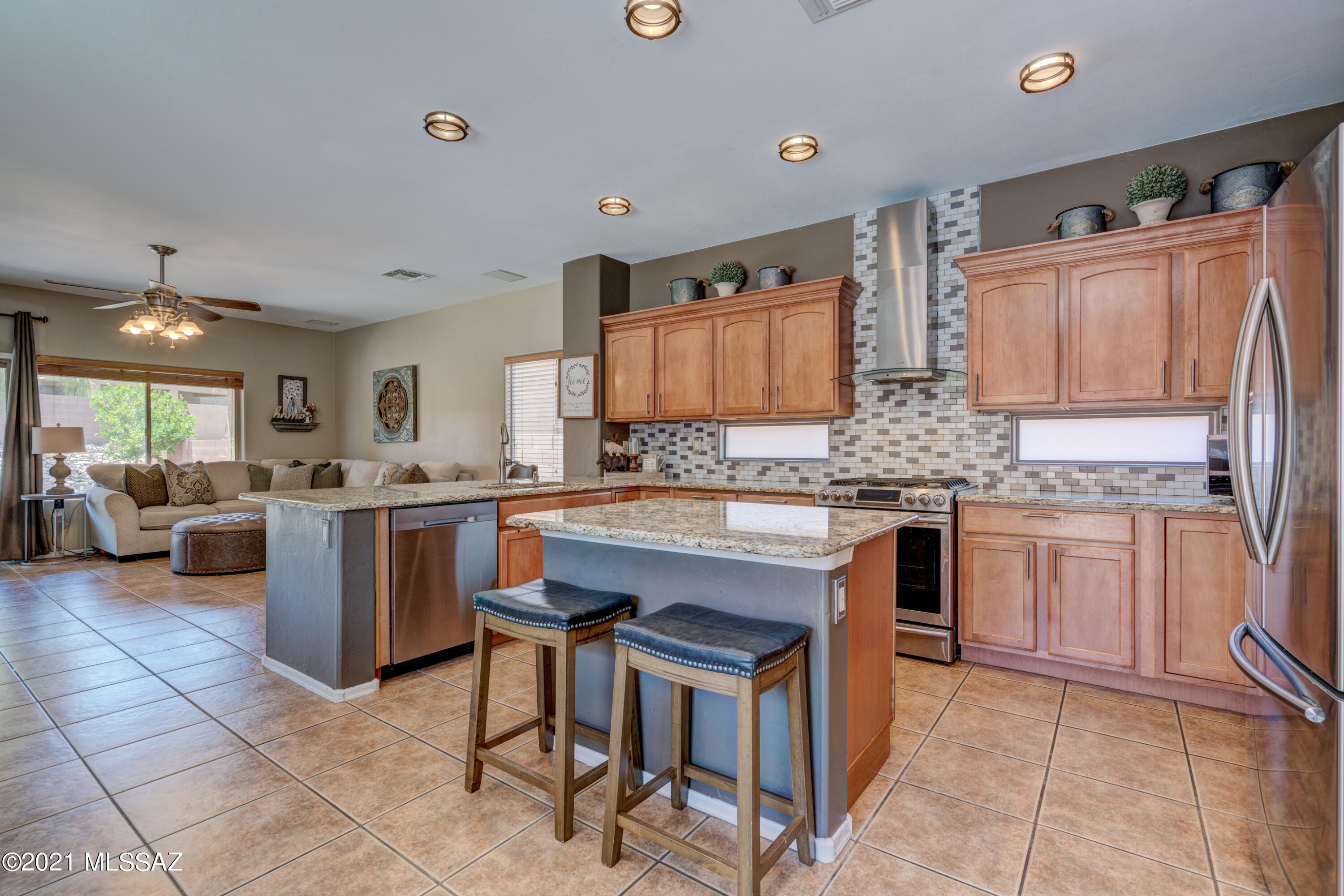 Encanto Del Lago (1-82) - Residential