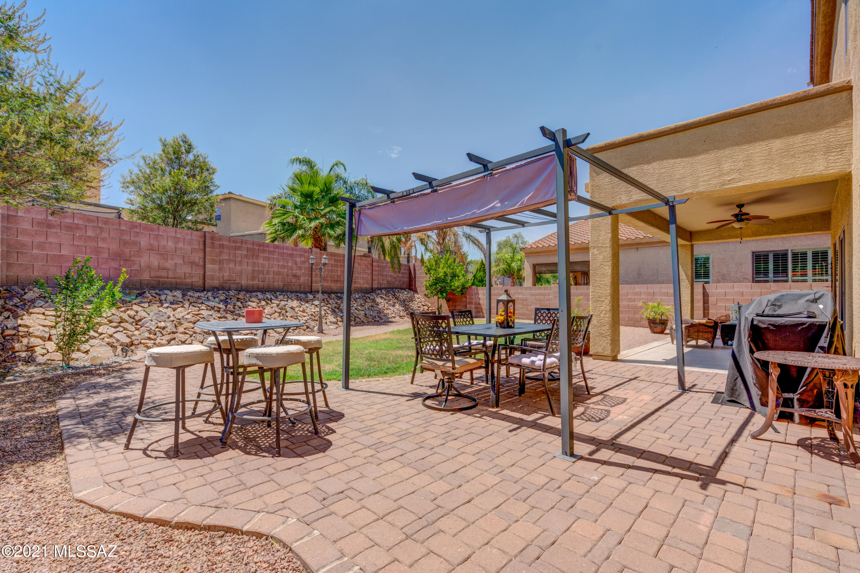 Encanto Del Lago (1-82) - Residential
