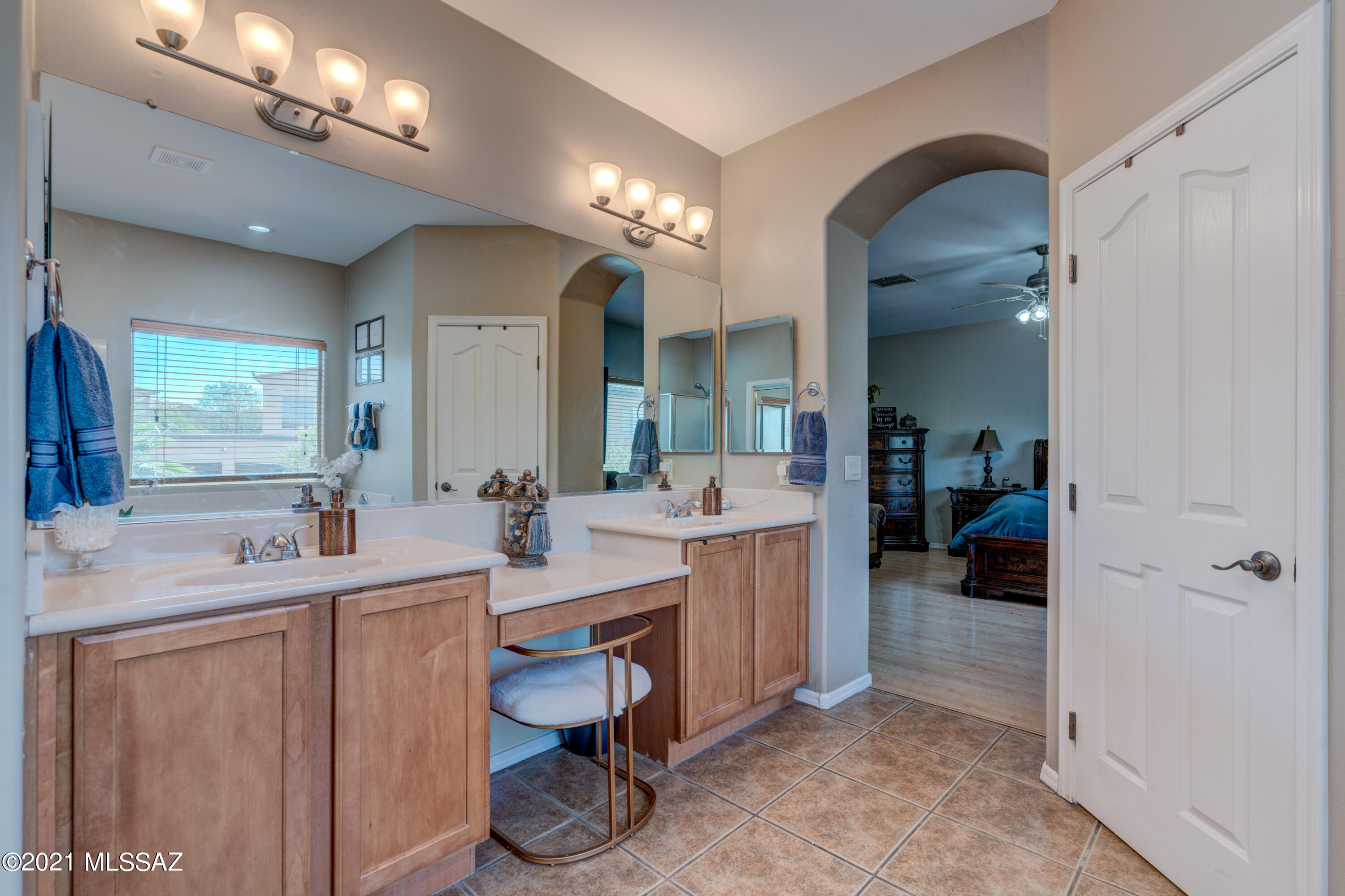 Encanto Del Lago (1-82) - Residential