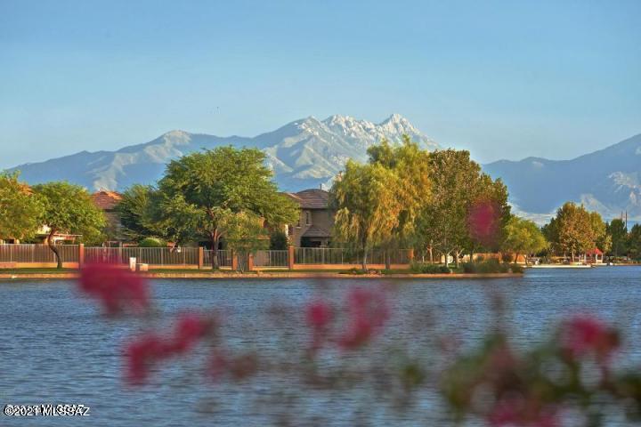 Encanto Del Lago (1-82) - Residential