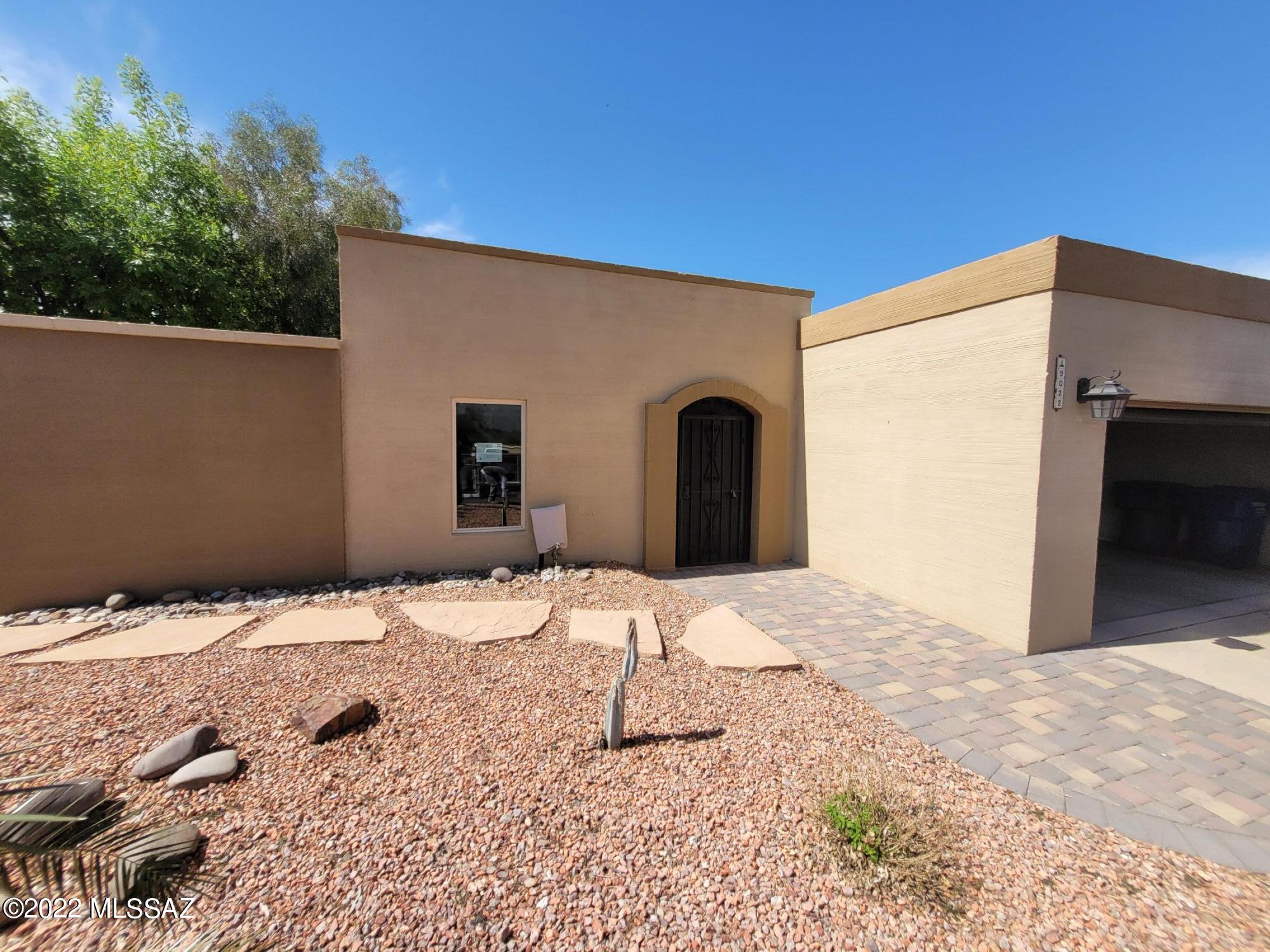 Remarkable home in beautiful Northeast Tucson.