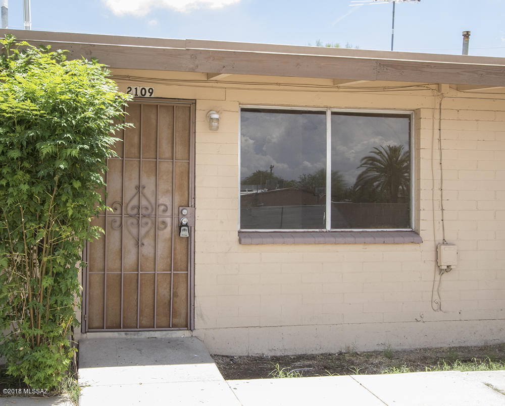 Tri-plex End unit 2 bedroom - 1bath 
Yard, washer/dryer hookups, water sewer and trash included.