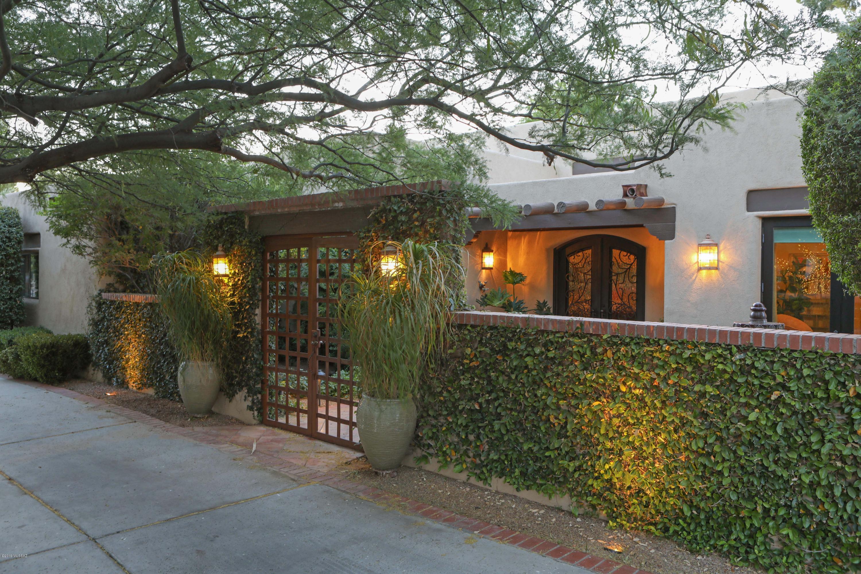 Country Club Estates NO. 1 - Residential