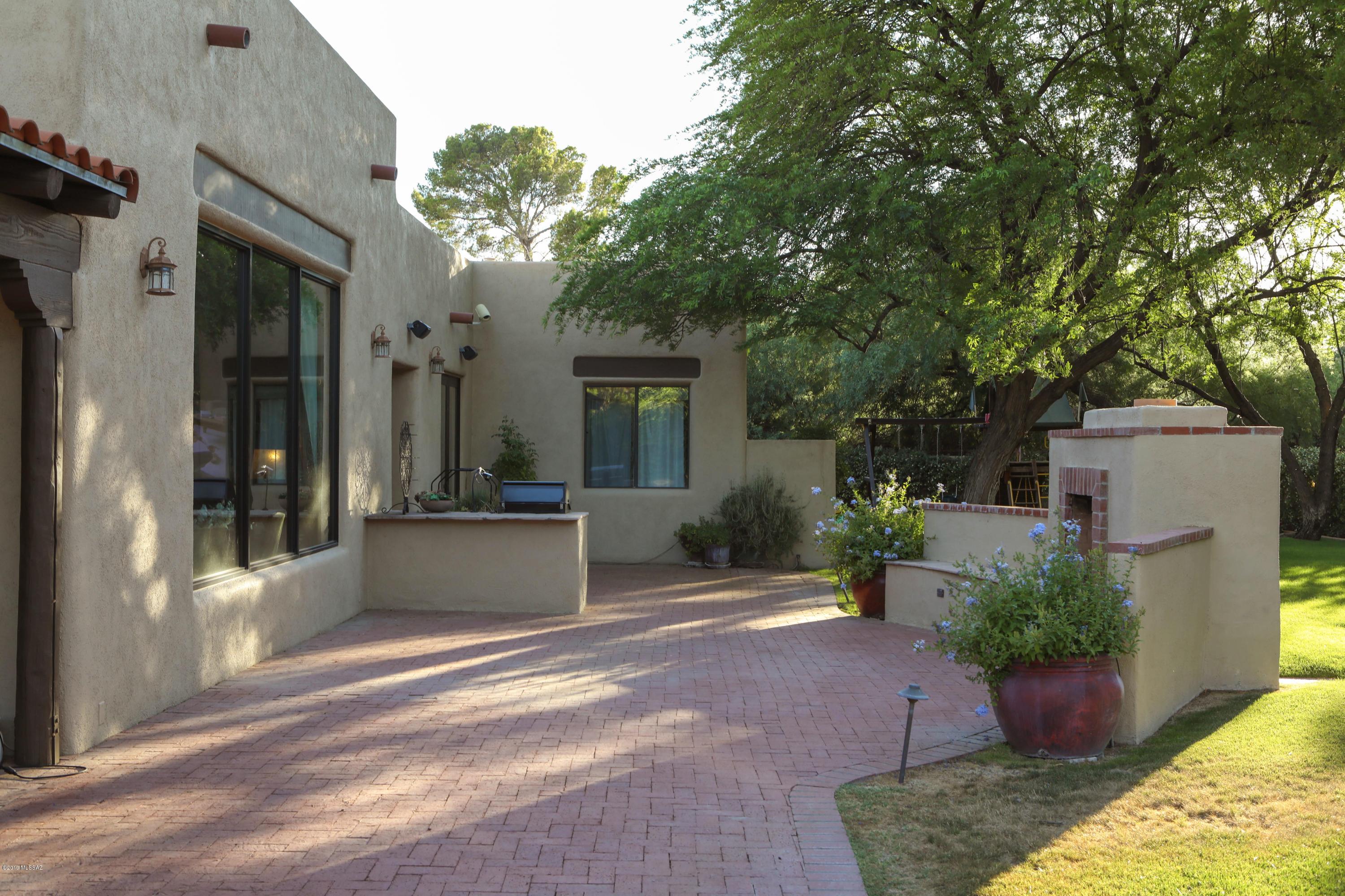 Country Club Estates NO. 1 - Residential