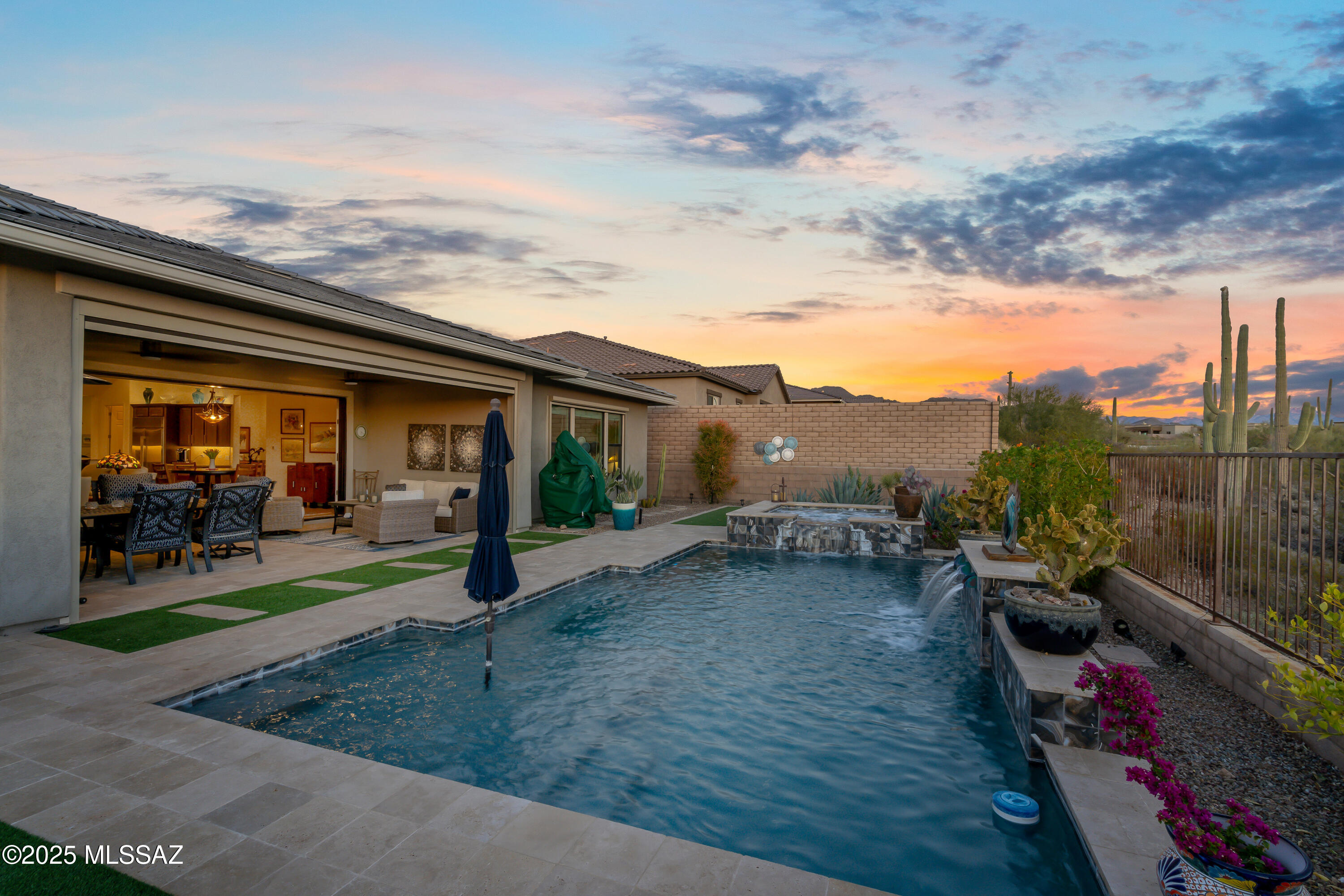 Boulder Bridge Pass II At Dove Mountain SQ20143250154 - Residential