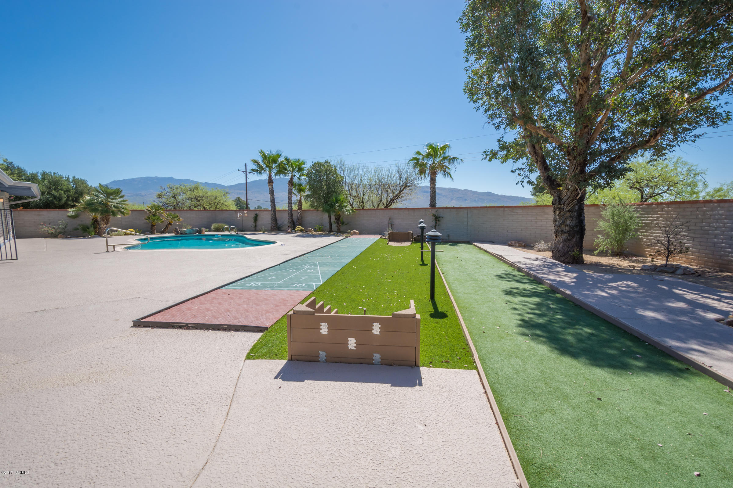Bel Air Ranch Est - Residential