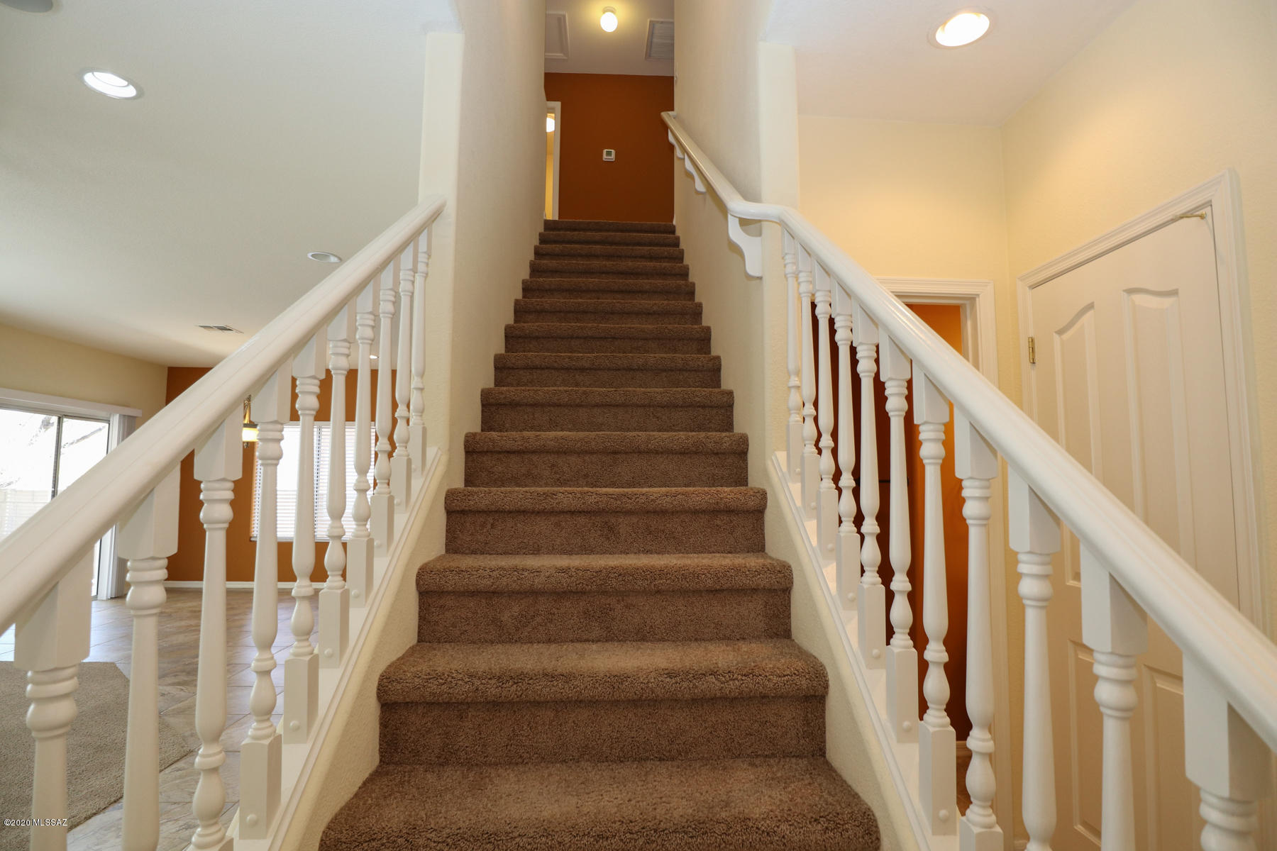 Pantano Ridge (1-123) - Residential Lease