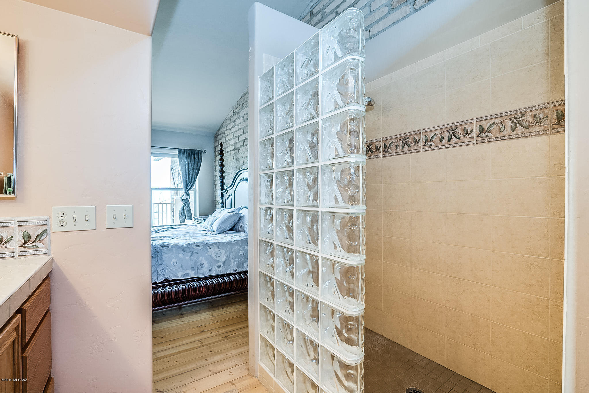 Milagro (1-28) - Residential