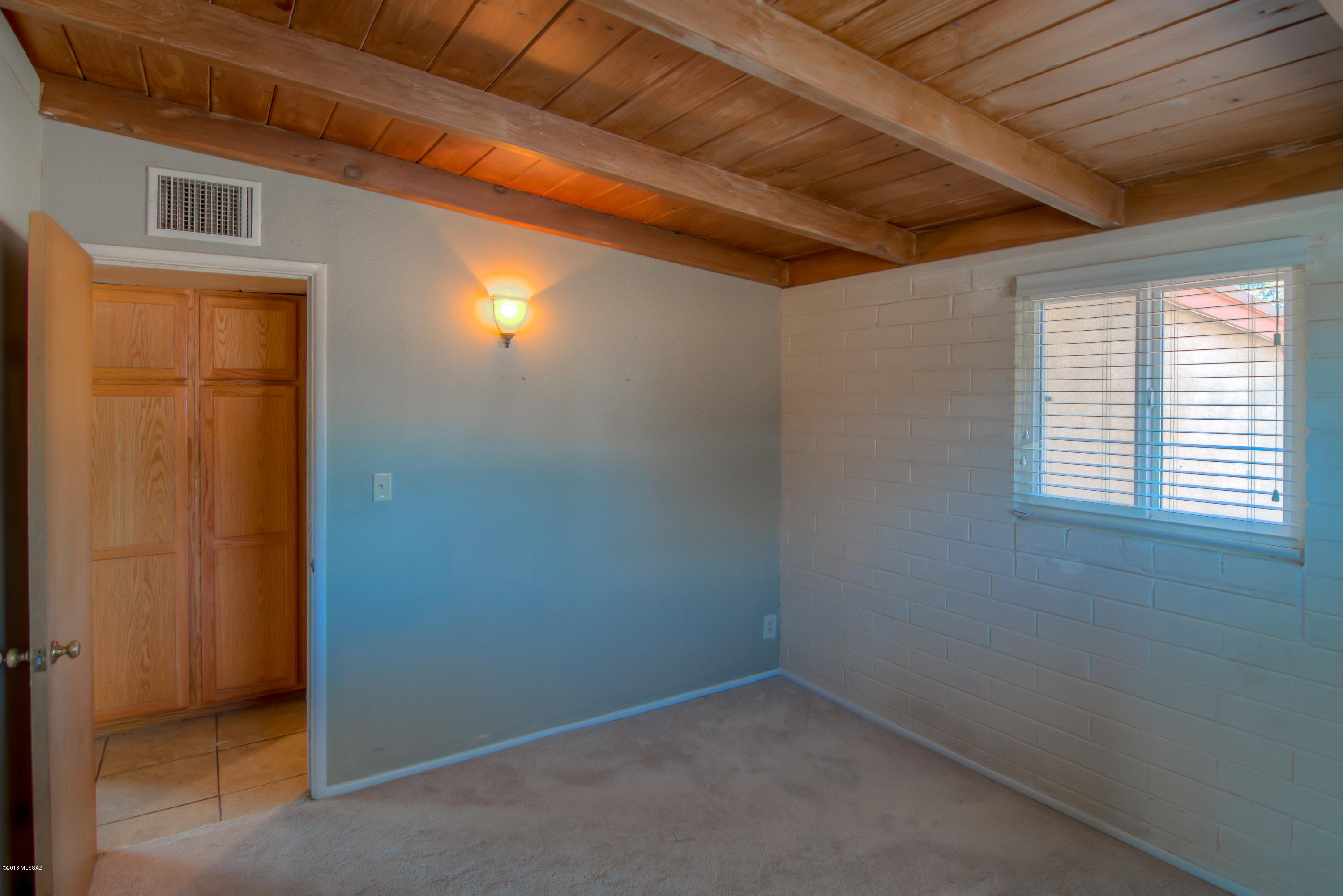 Mountain View Acre Farms - Residential