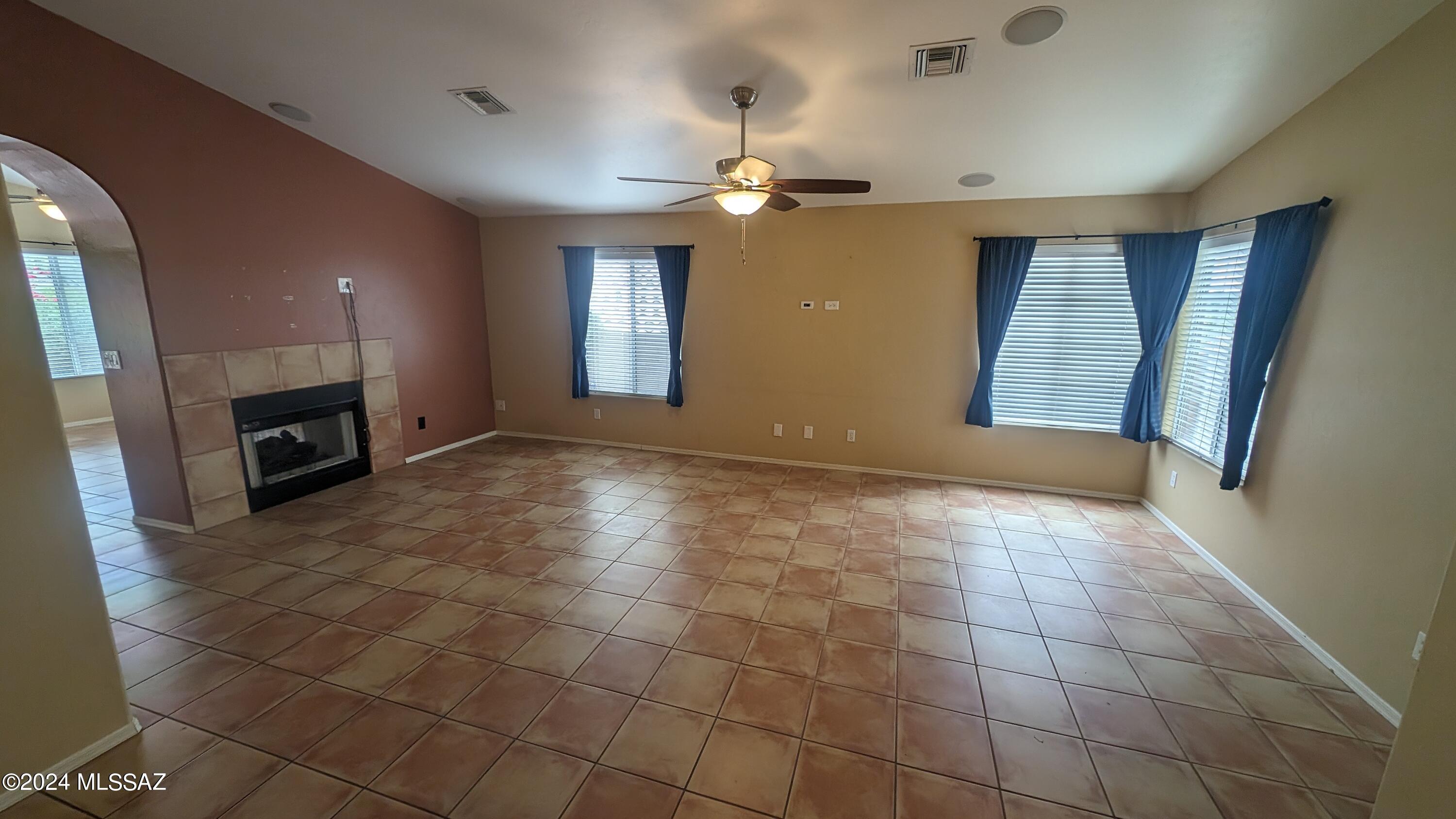 Fairway Heights At Tucson National Par.I(1-44) - Residential Lease