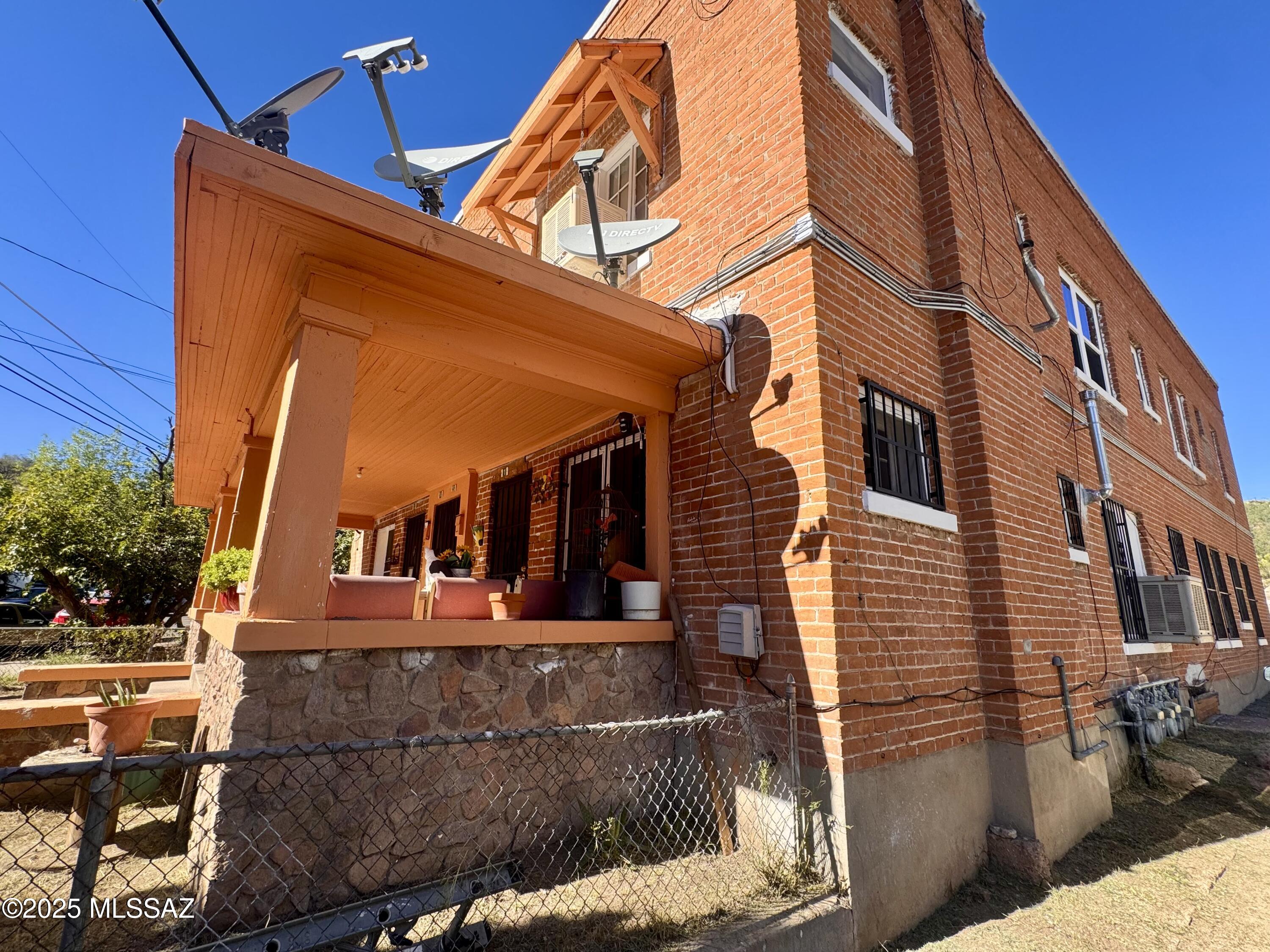 Downtown - Residential Income