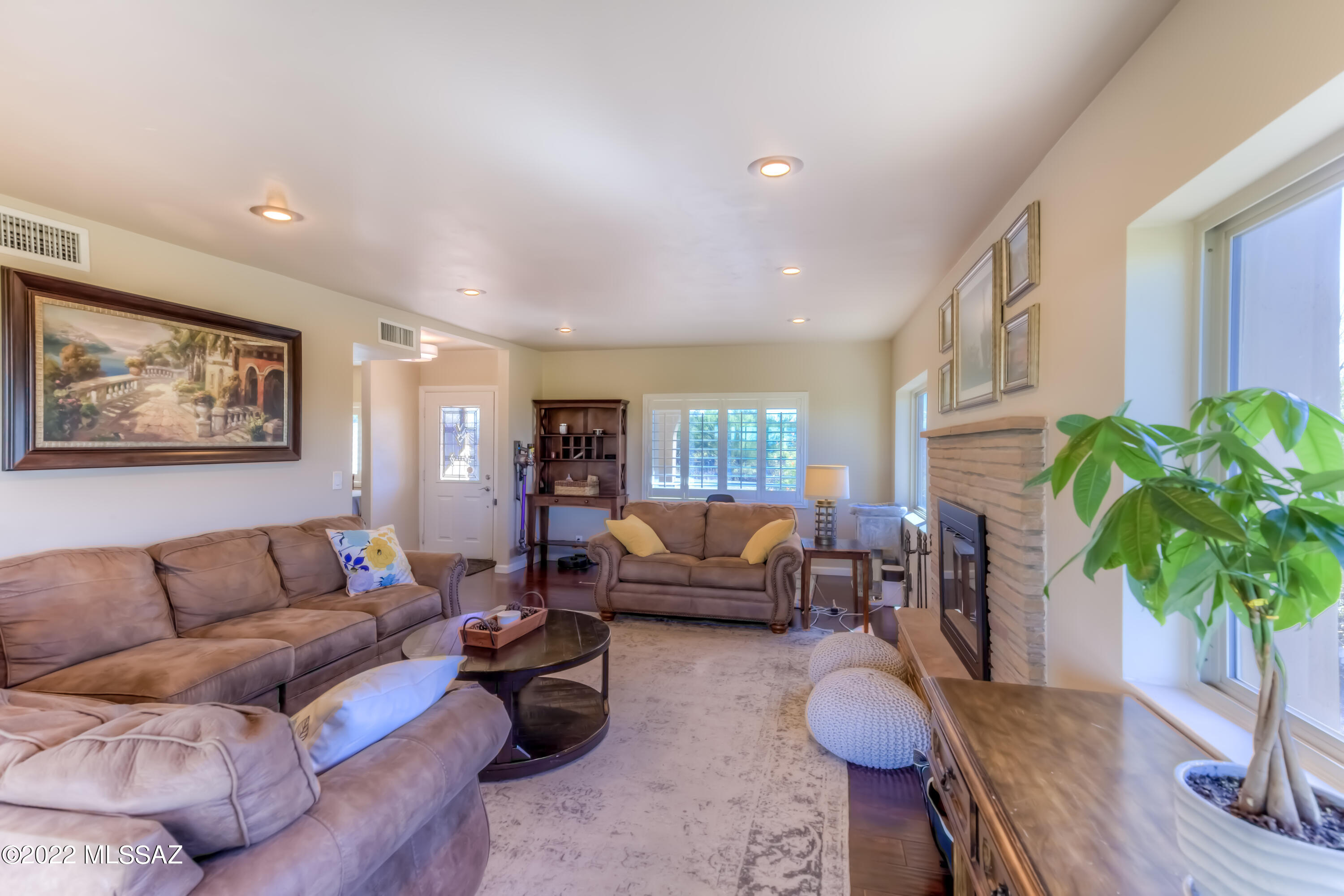Santa Catalina Estates NO. 4 (1-180) - Residential