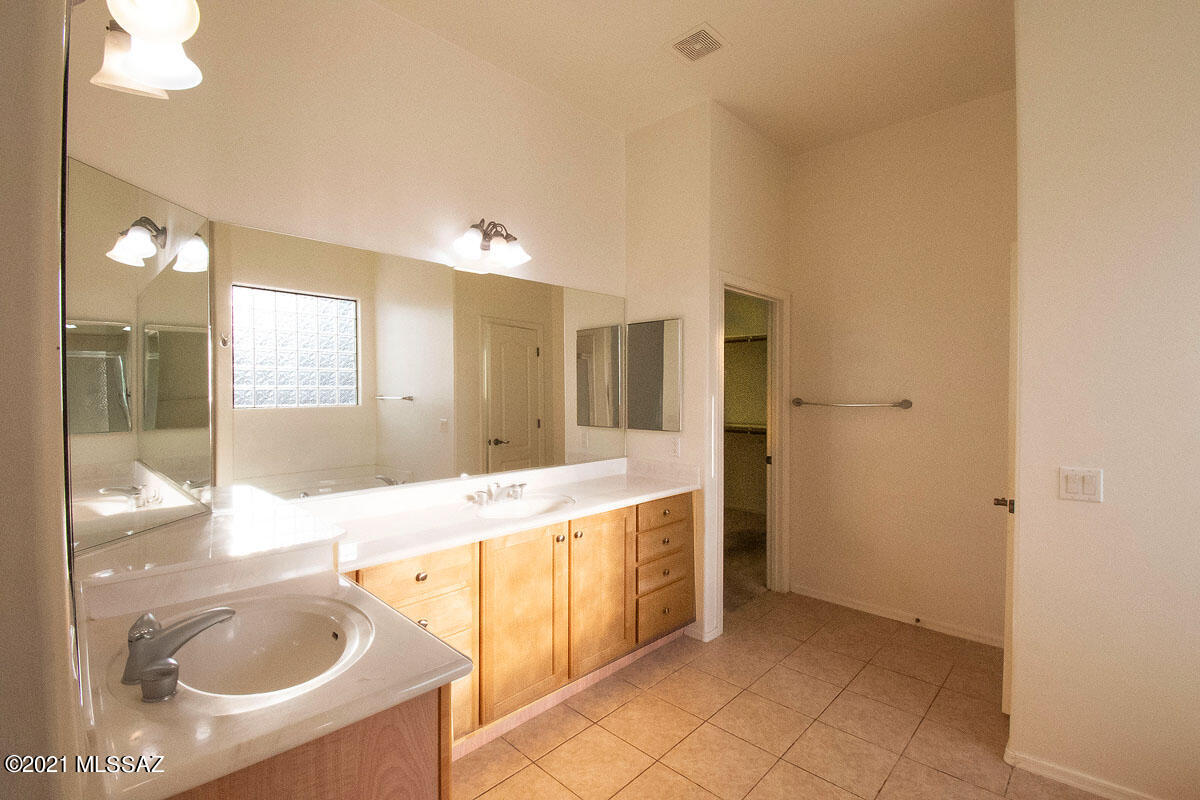 Star Valley Blk. 10 (1-228) - Residential