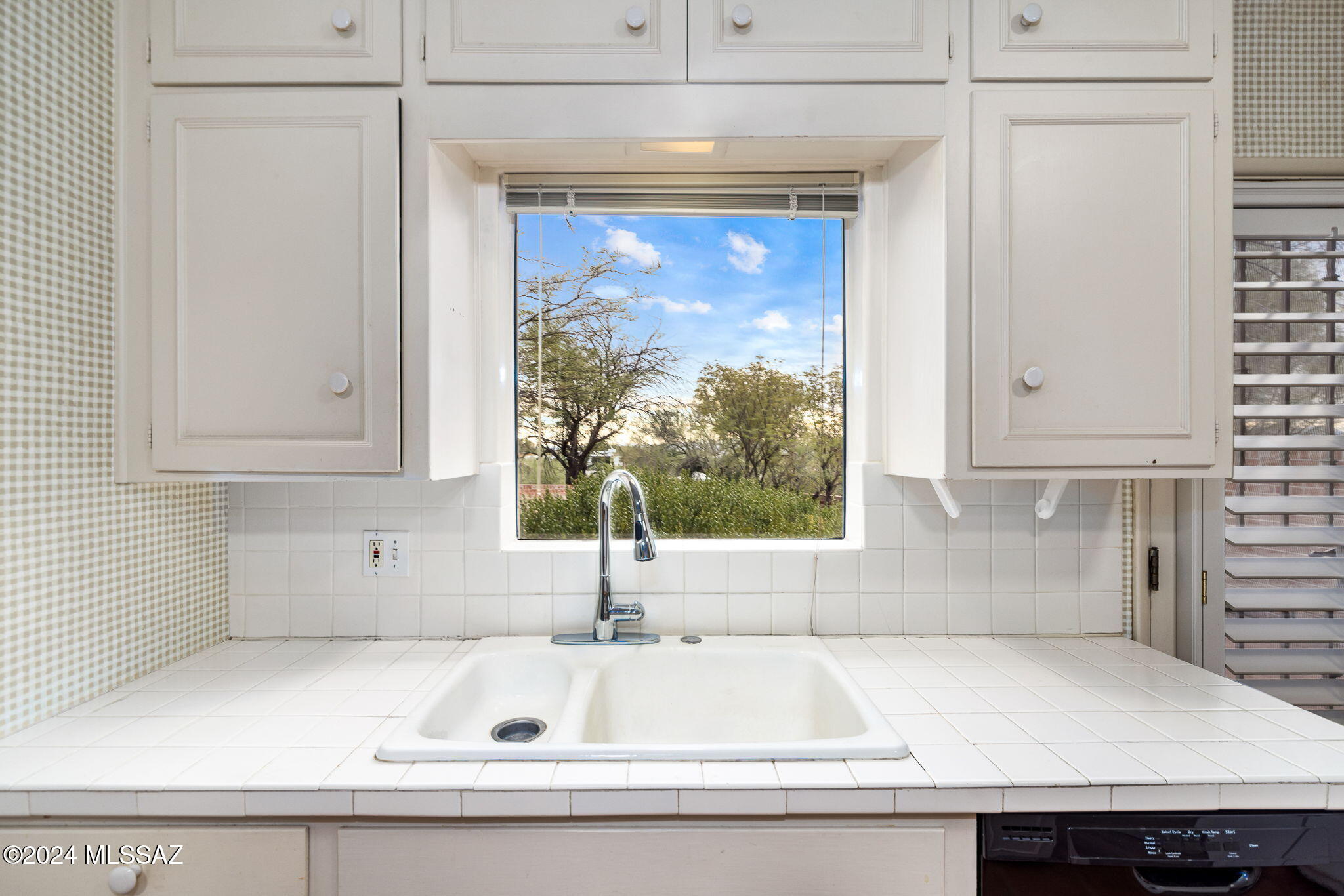 Catalina Foothills Estates NO. 5 - Residential