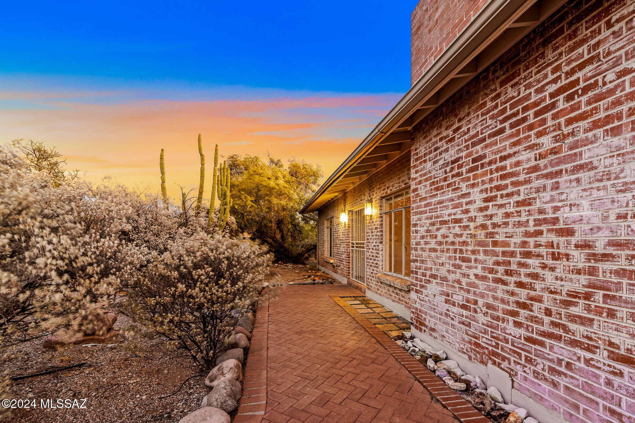 Catalina Foothills Estates NO. 5 - Residential