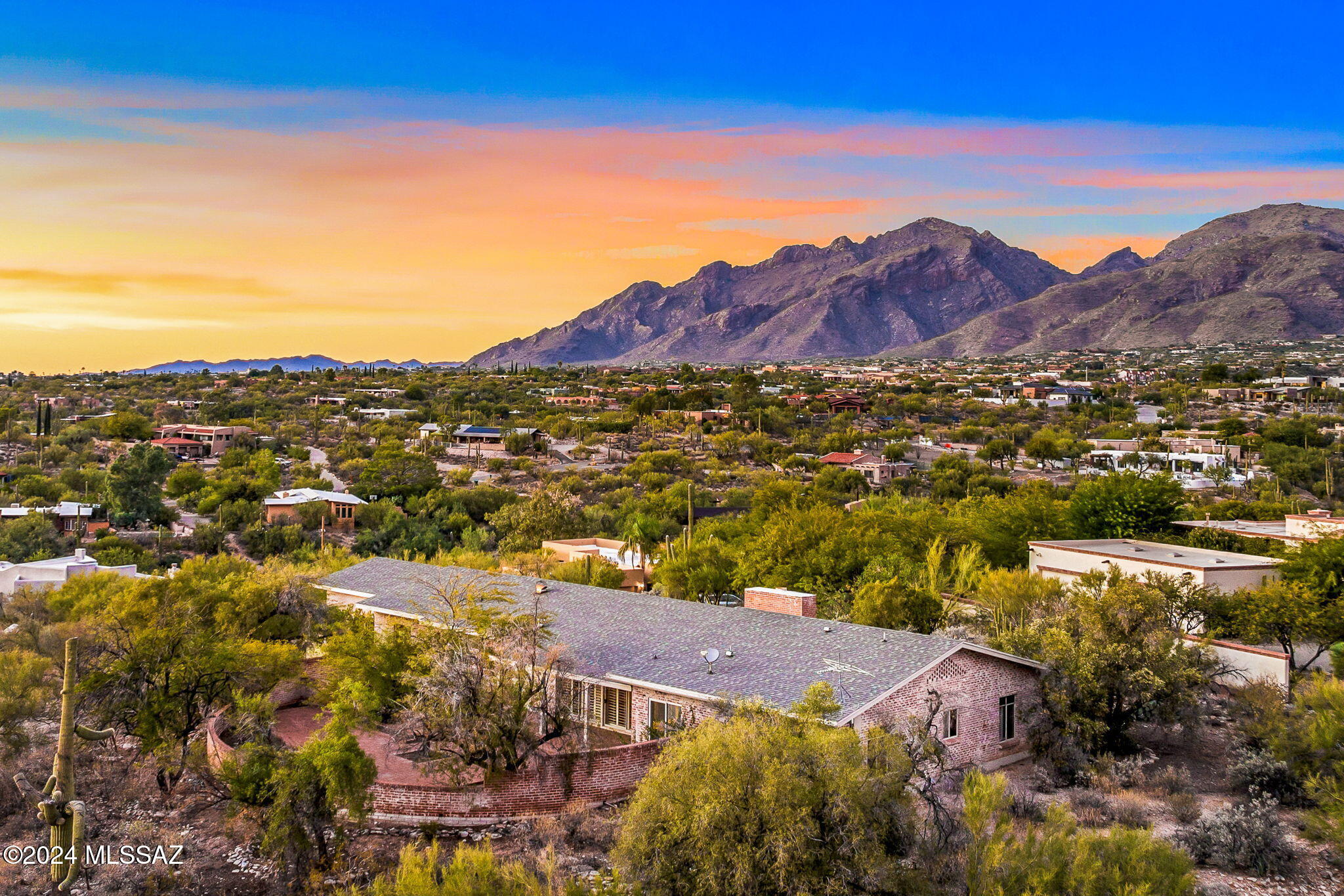 Catalina Foothills Estates NO. 5 - Residential