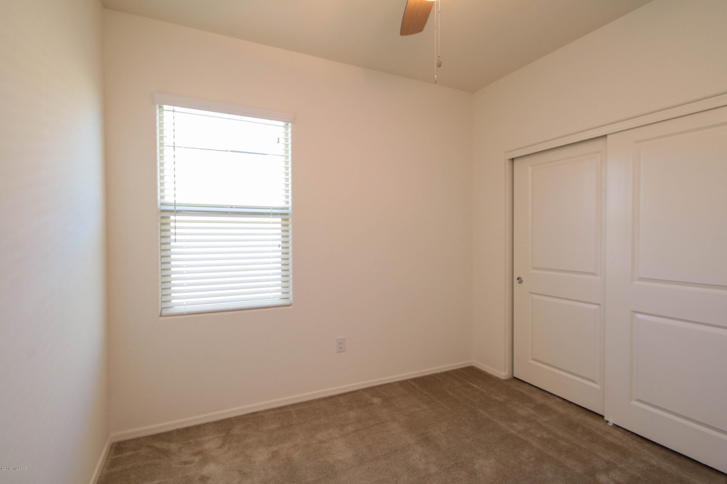 La Estancia De Tucson (1-330) - Residential Lease
