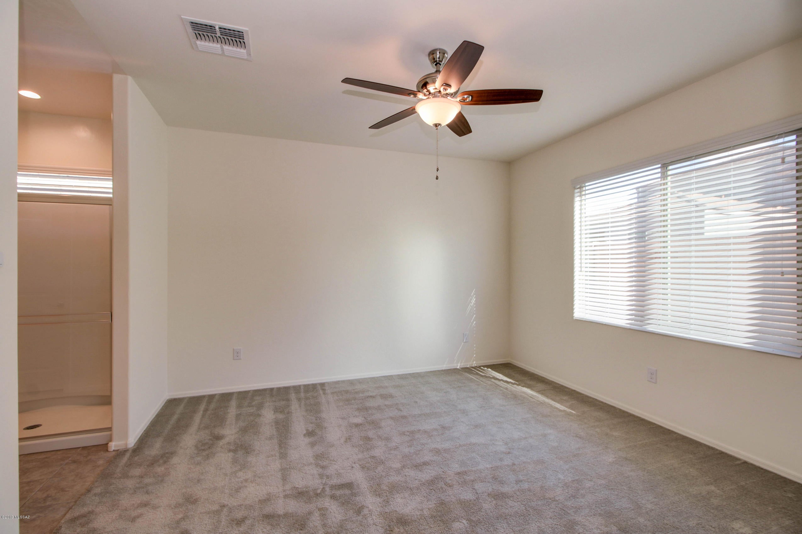 La Estancia De Tucson (1-330) - Residential Lease