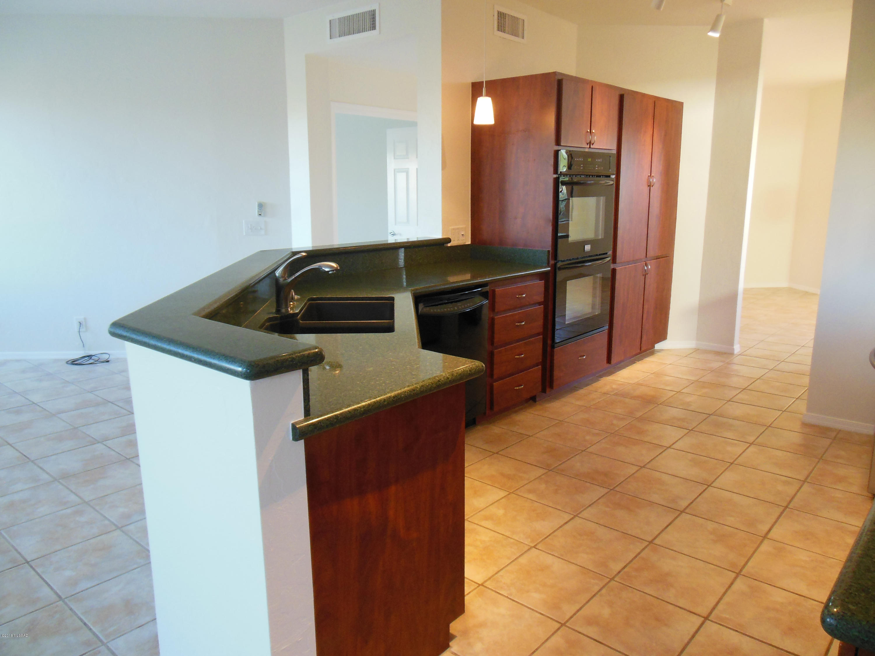 Country Club Vista (1-74) - Residential