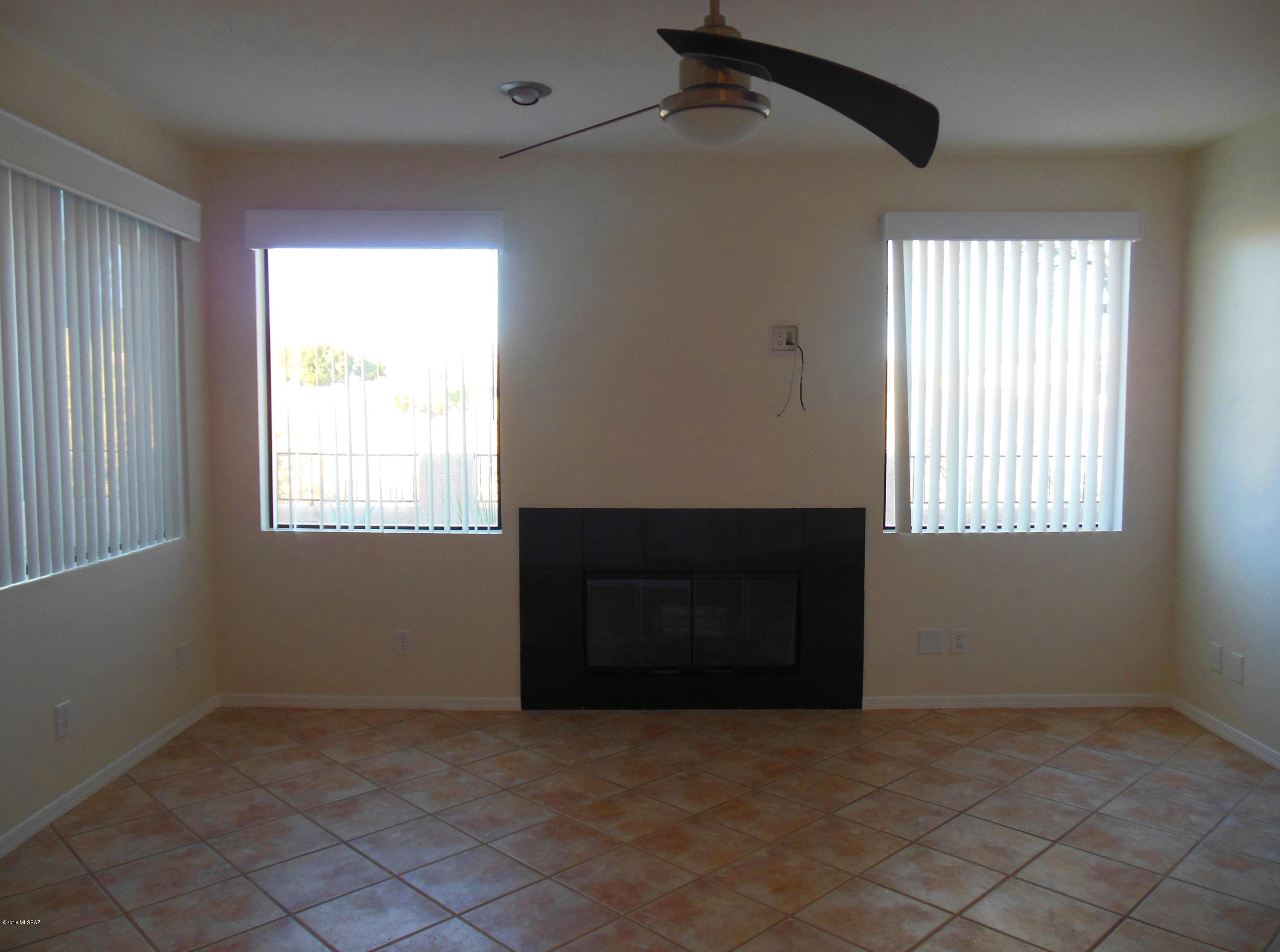 Country Club Vista (1-74) - Residential