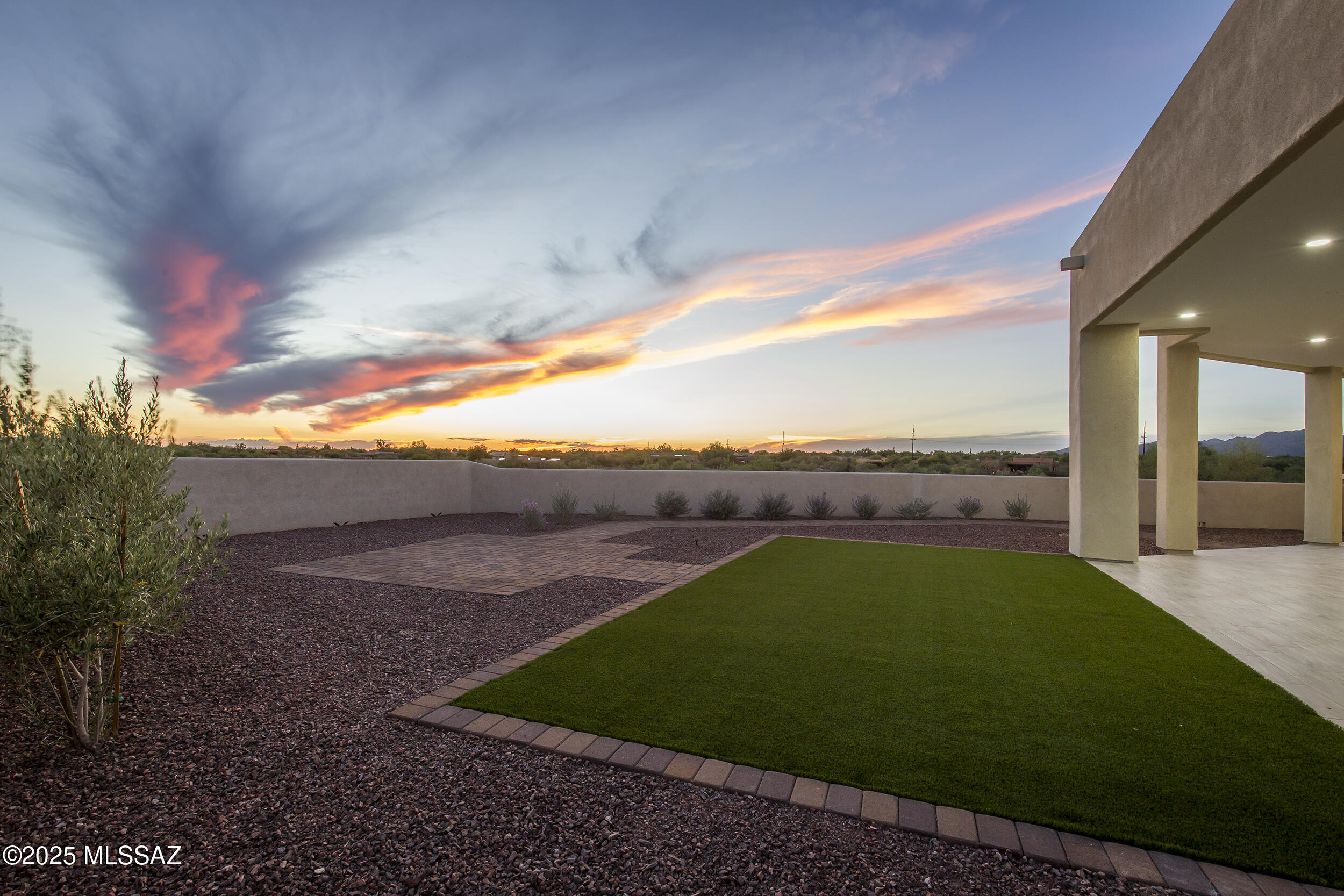 Chaparral Heights (1-73) - Residential