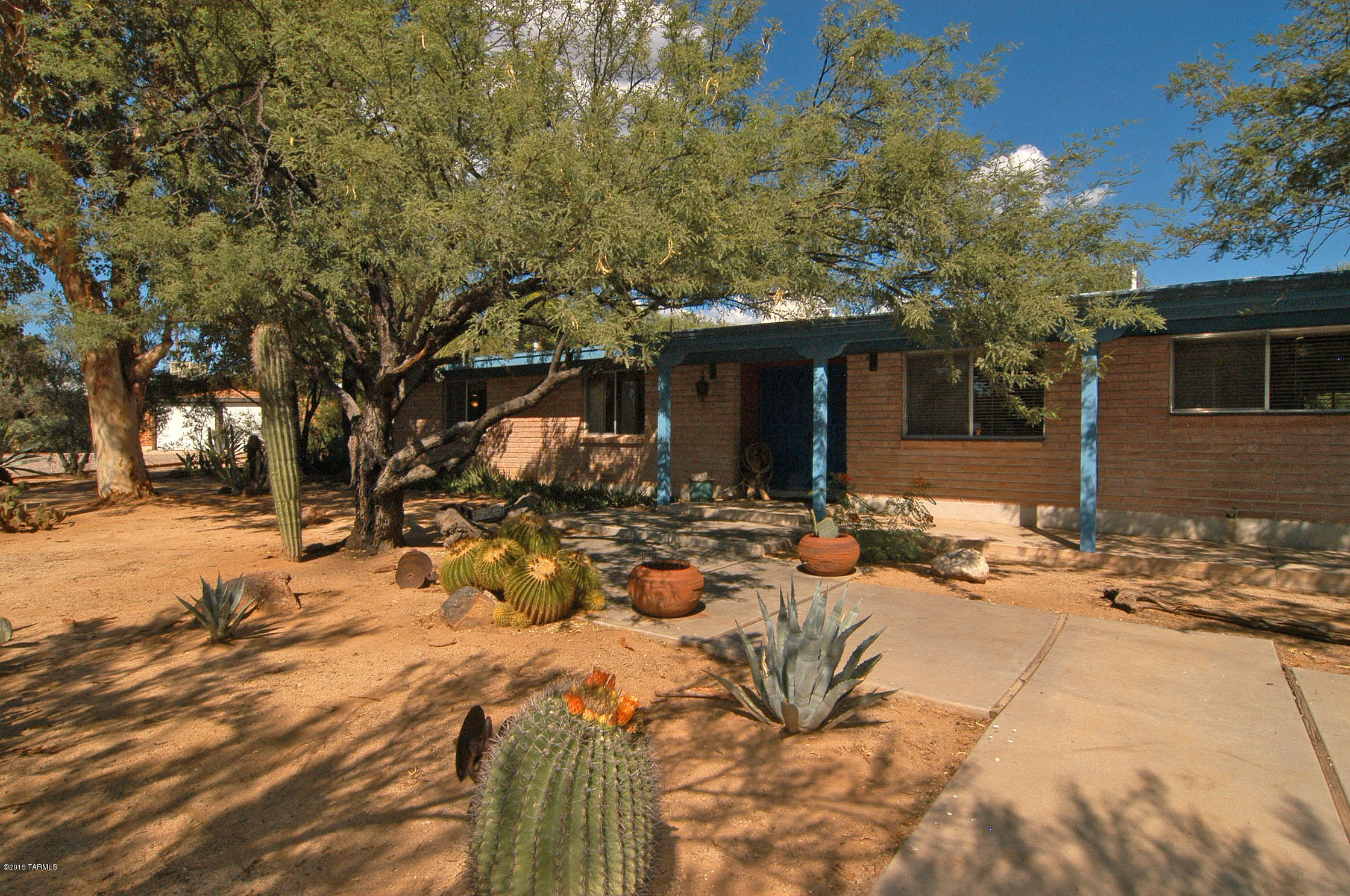 Casas Mio (1-9) - Residential