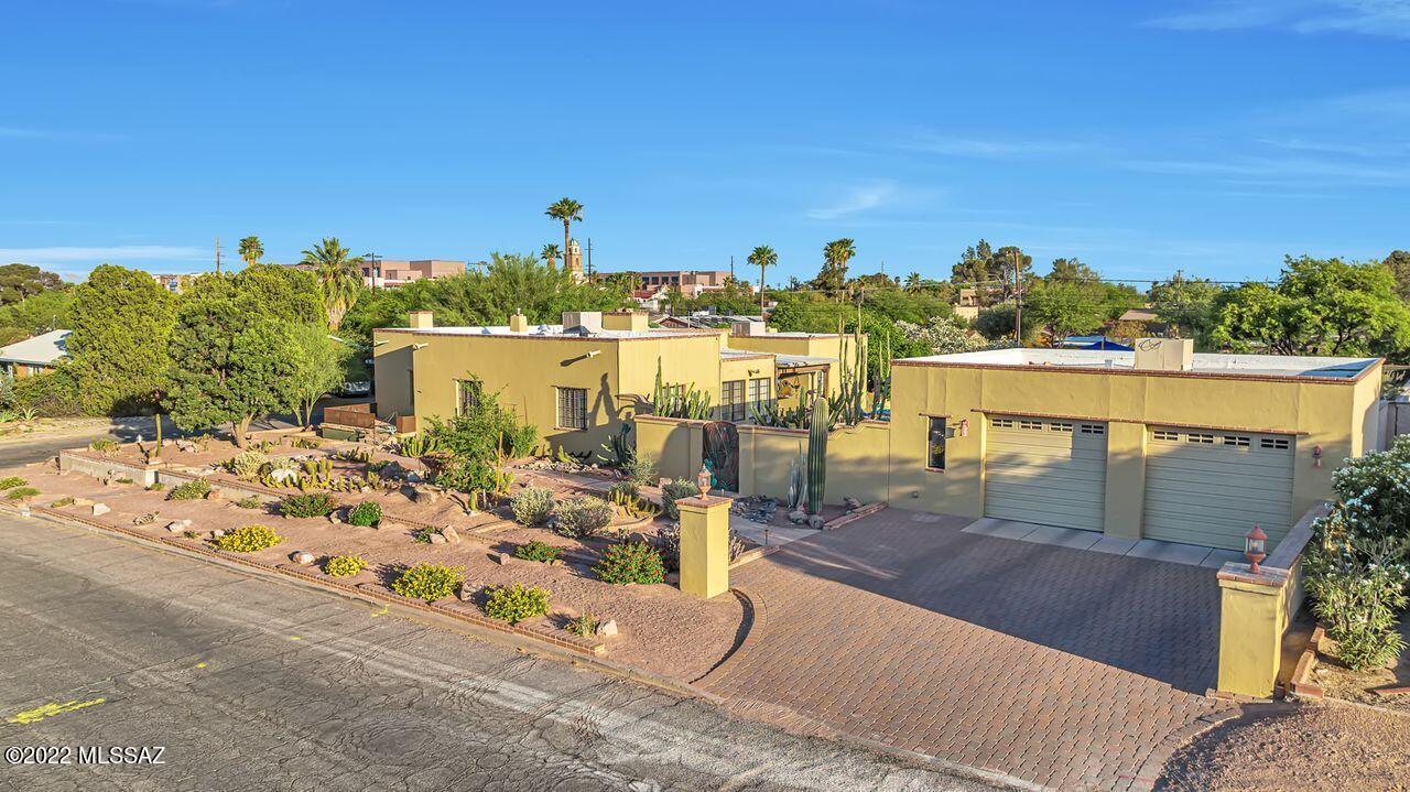 Mundo Vista Addn. - Residential