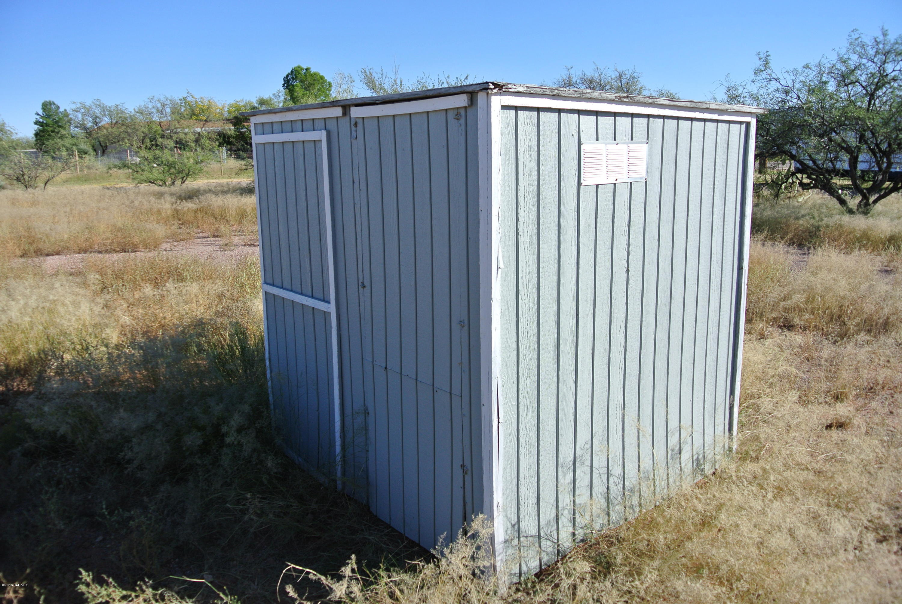 J - Six Ranchettes Unit NO. 7 (205-221, 237-423) - Residential