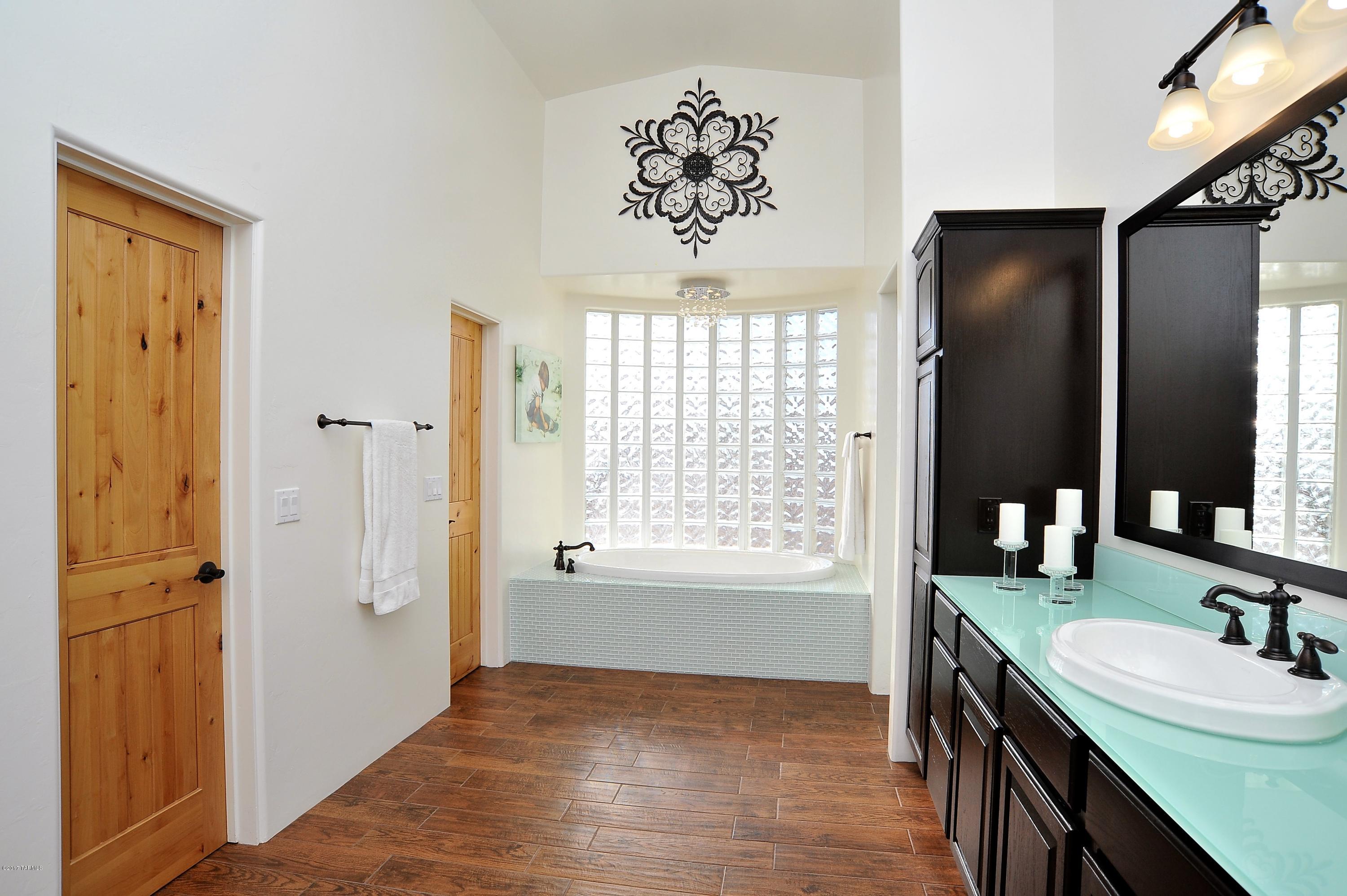 Pusch Ridge Vistas II (1-33) - Residential