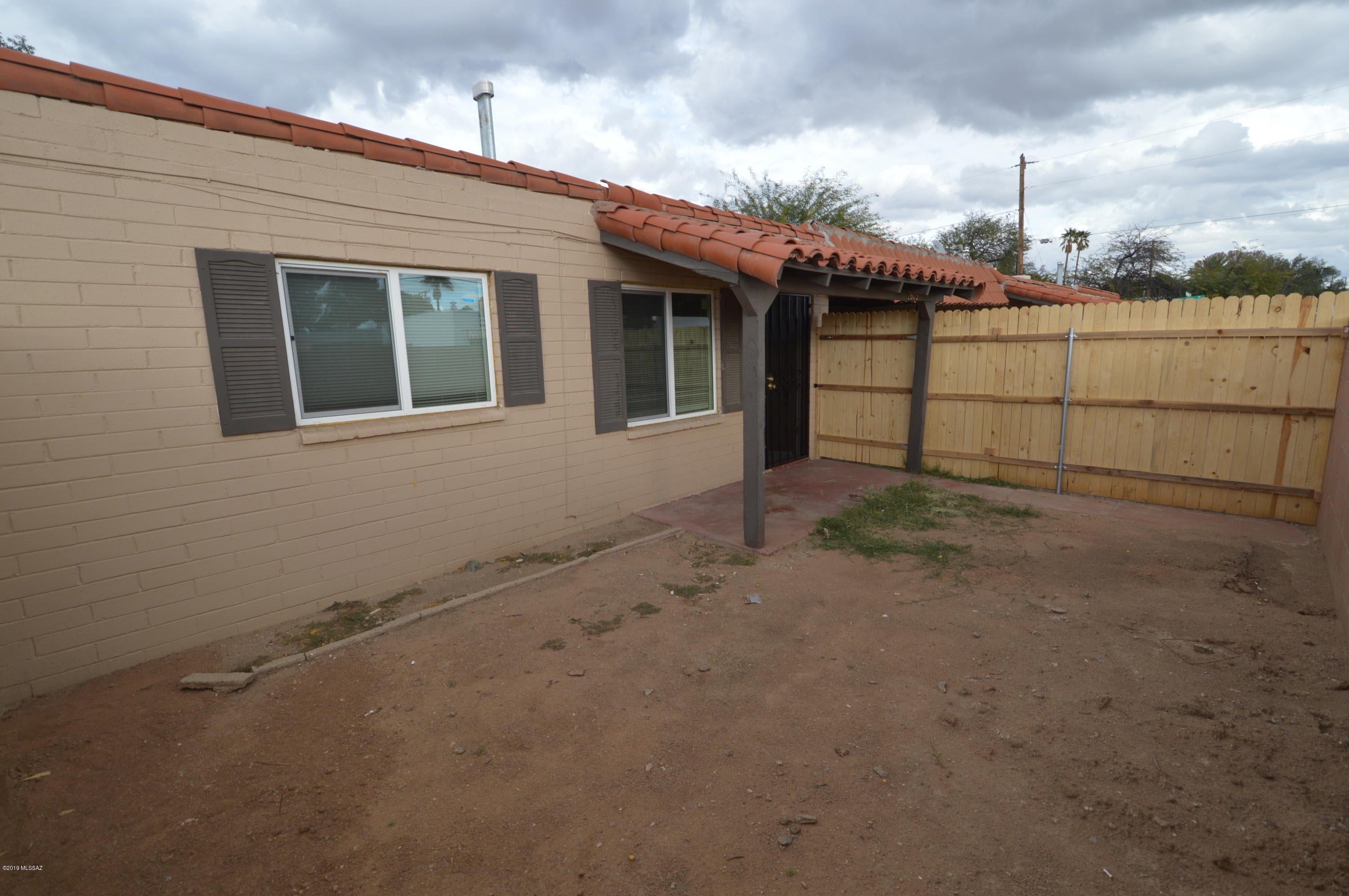 Hedrick Acreage NO. 1 - Residential Lease