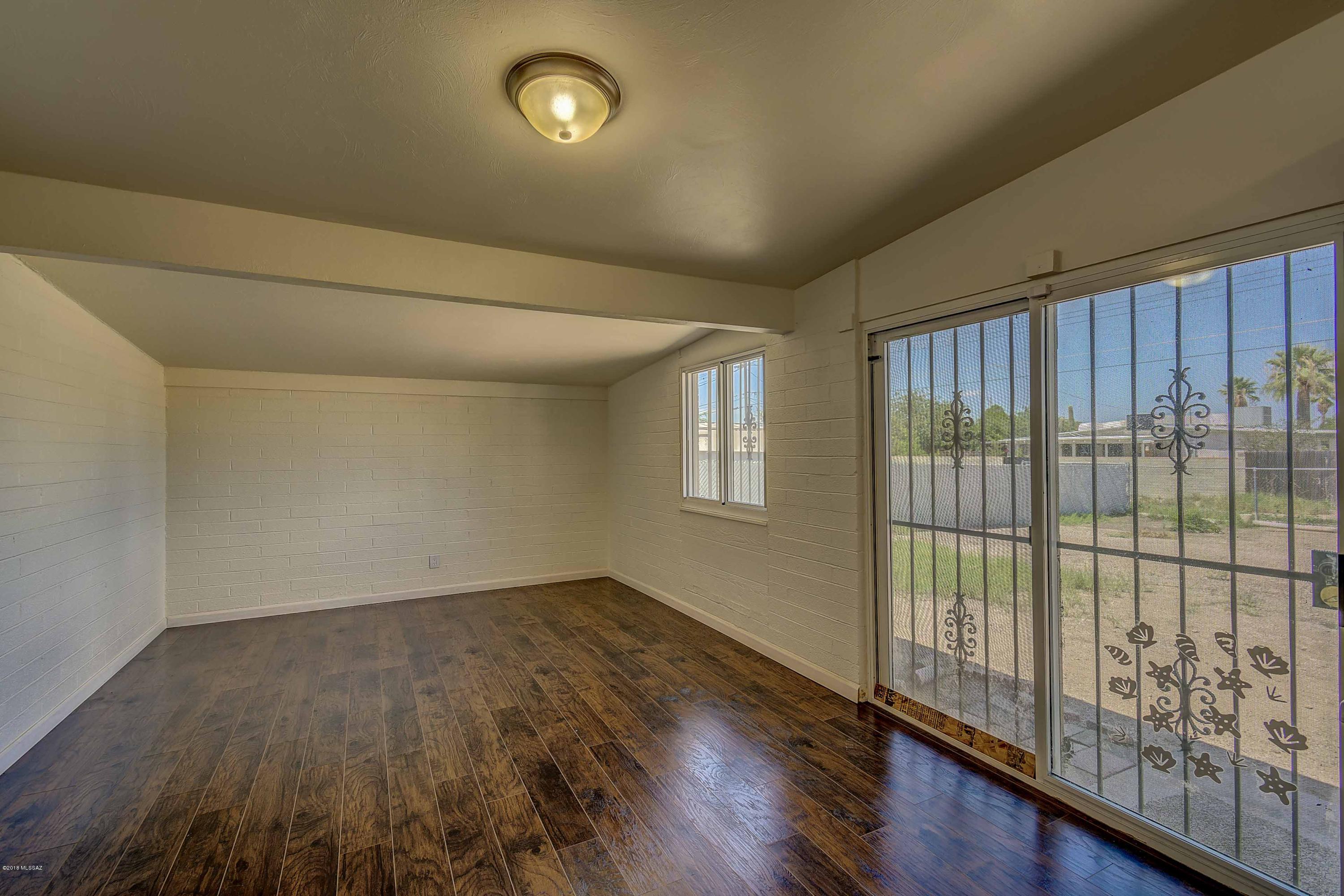 Fiesta Park - Residential