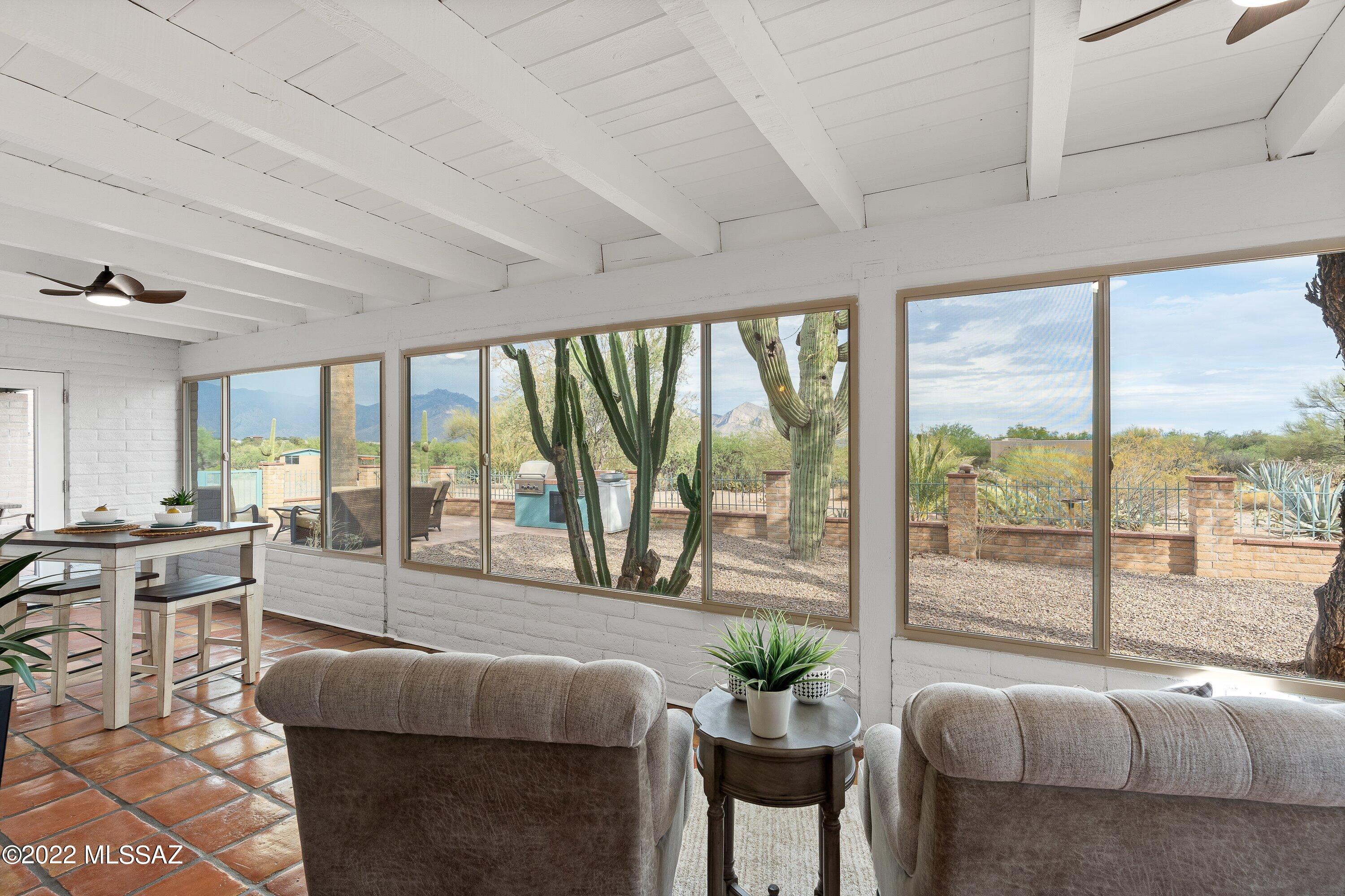 La Cholla Airpark - Residential