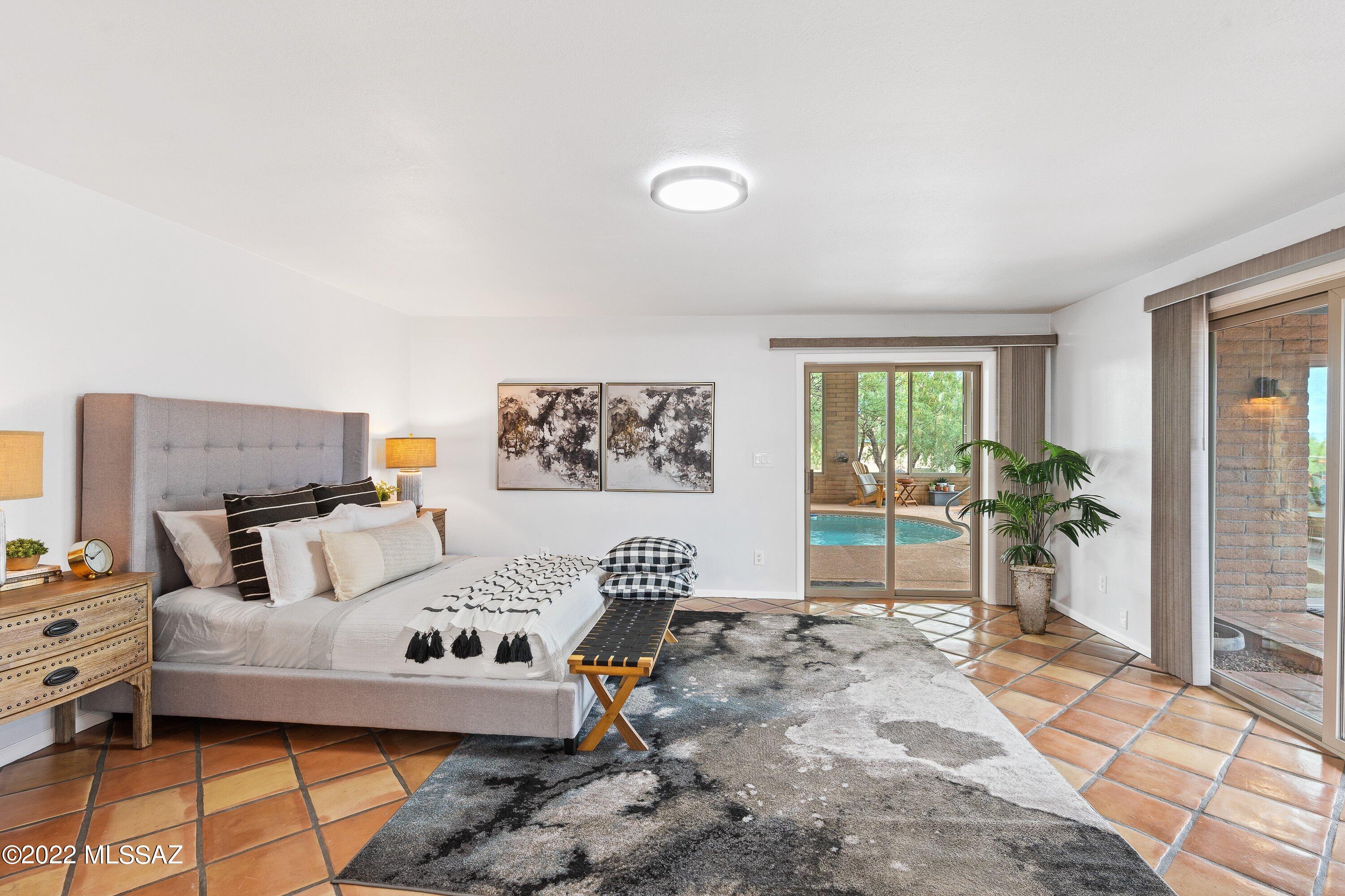La Cholla Airpark - Residential
