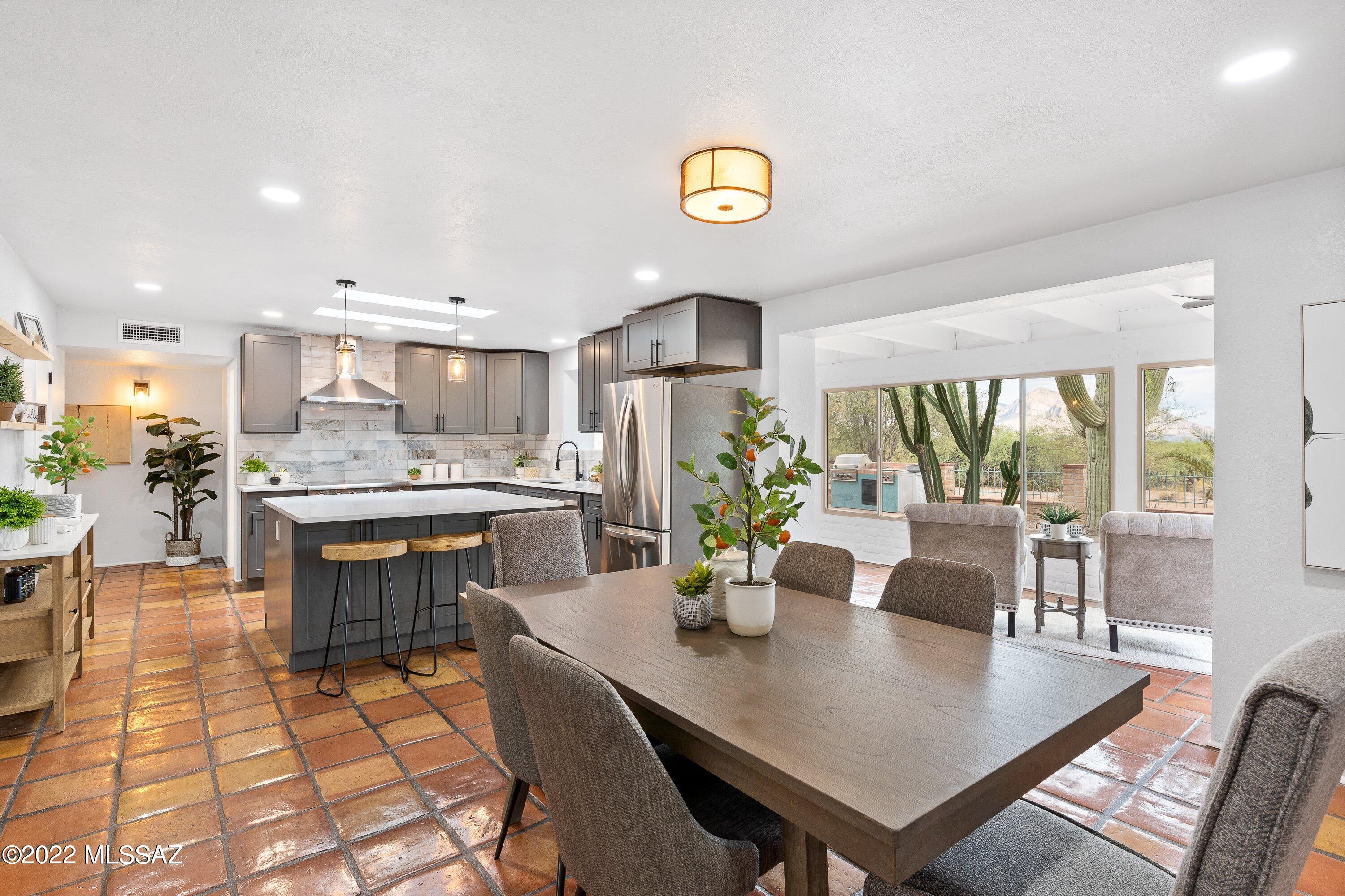 La Cholla Airpark - Residential
