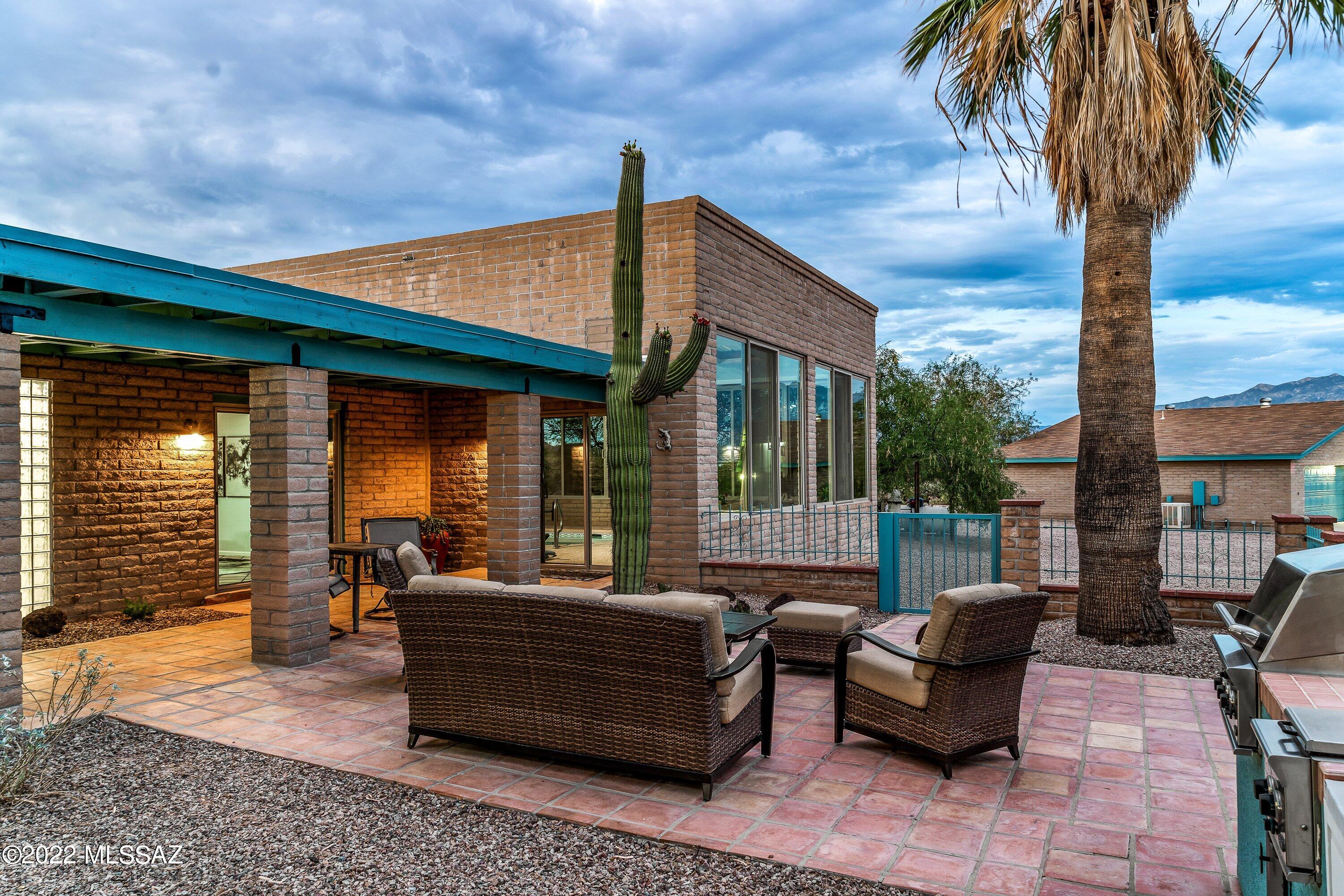 La Cholla Airpark - Residential