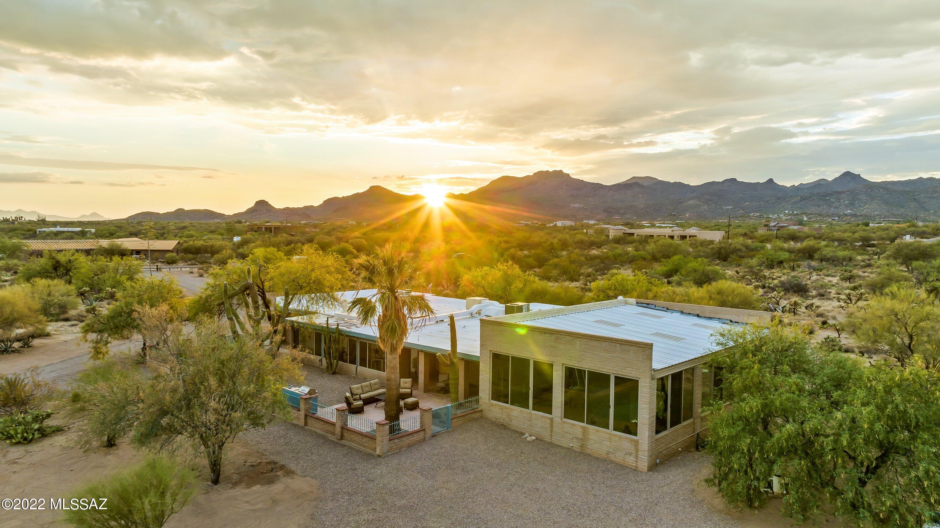 La Cholla Airpark - Residential