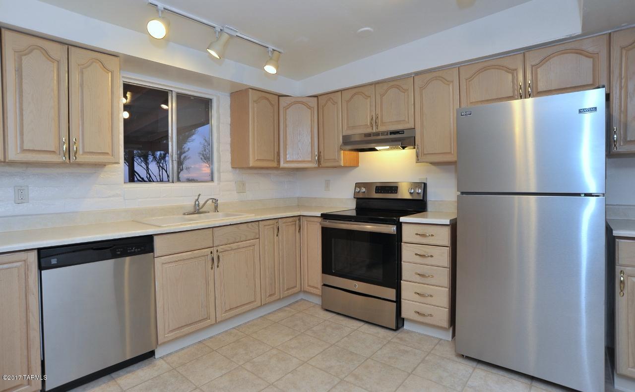 Rancho Catalina(107-221) - Residential