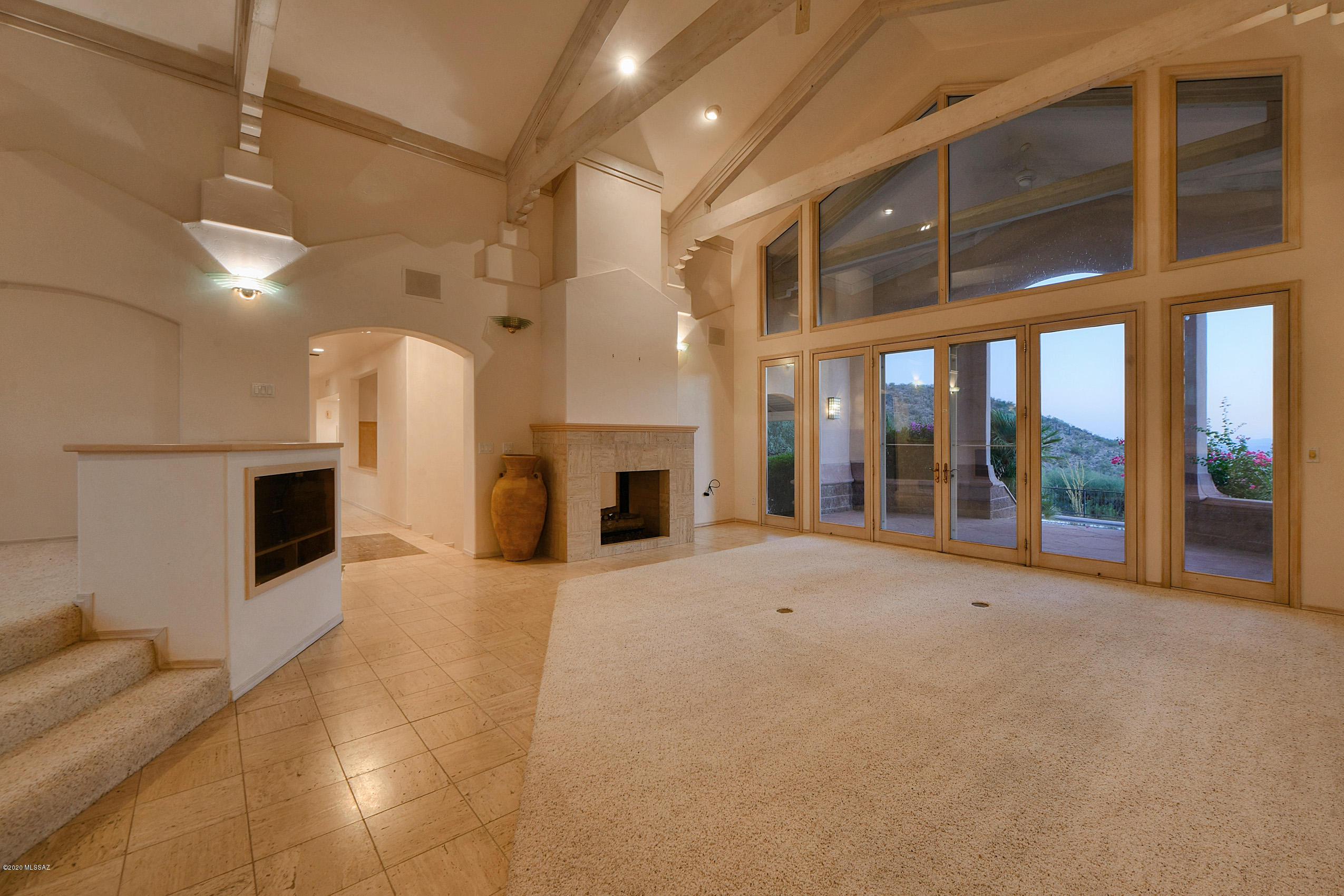 Finisterra (1-210) - Residential