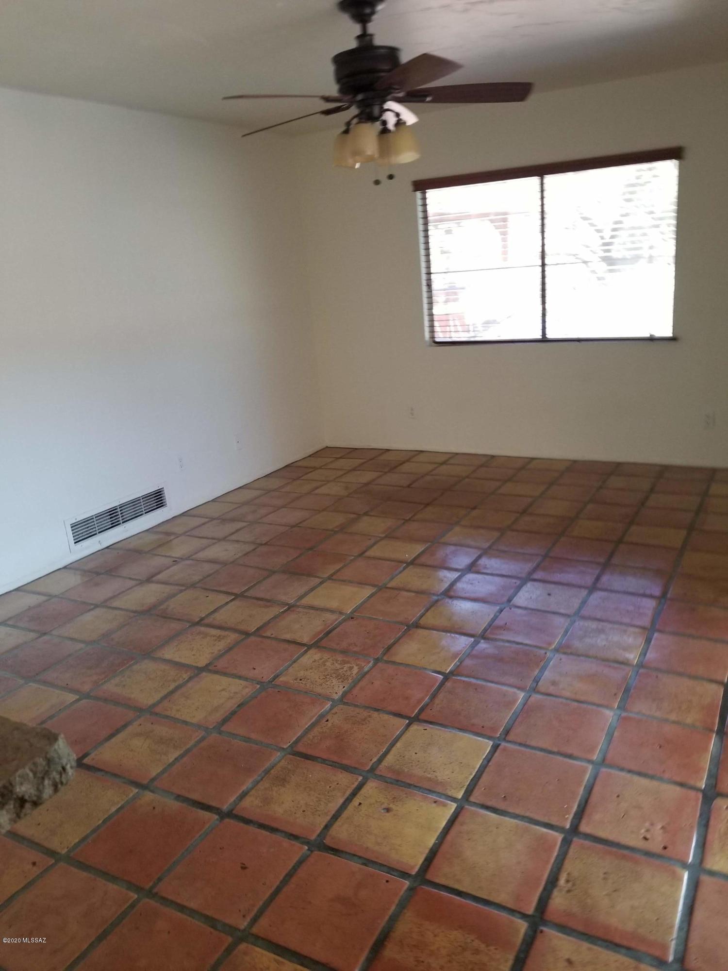 Sabino Vista Southeast  NO. 1 (1-47) - Residential