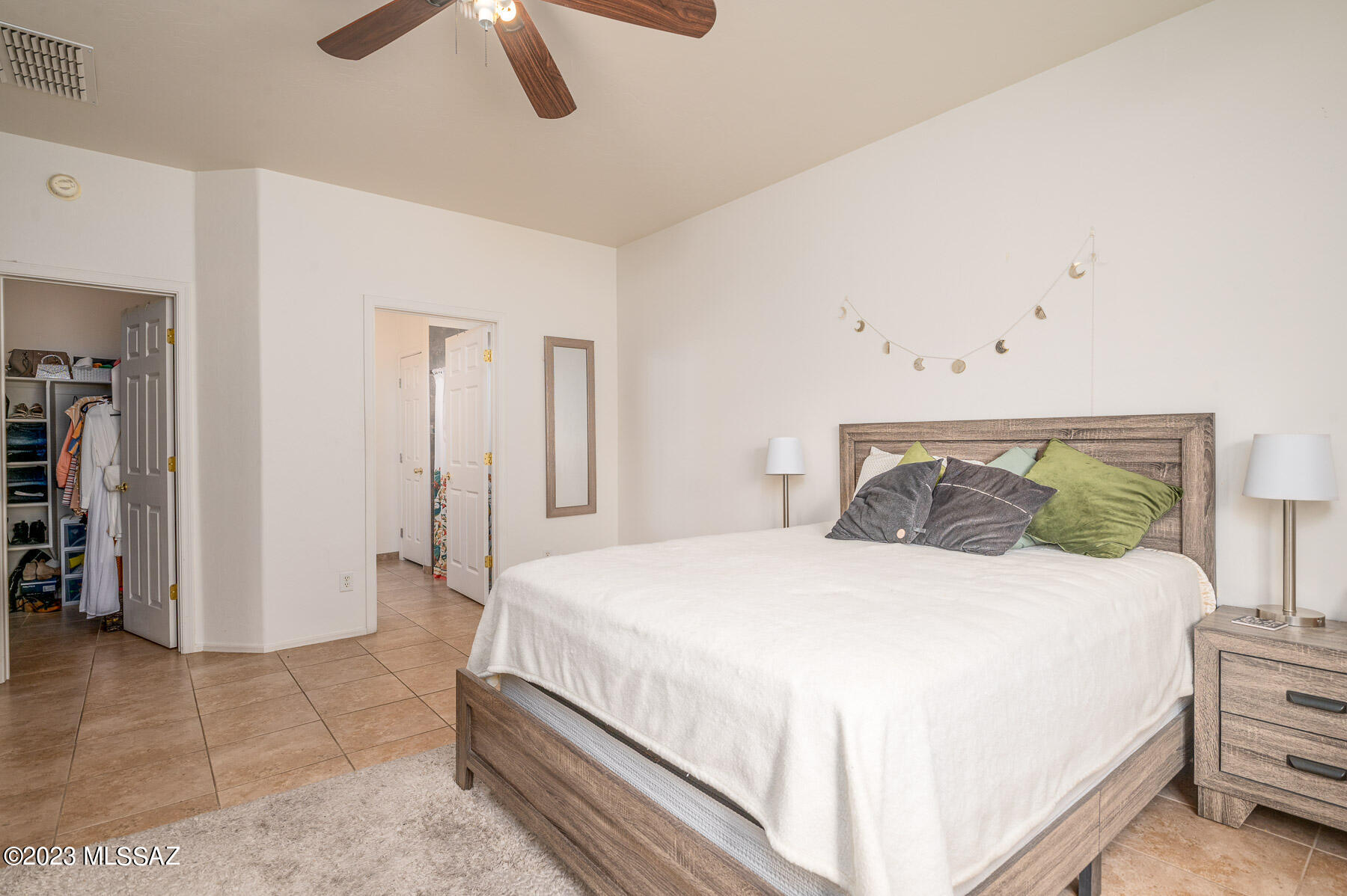 La Tierra Buena (1-207) - Residential