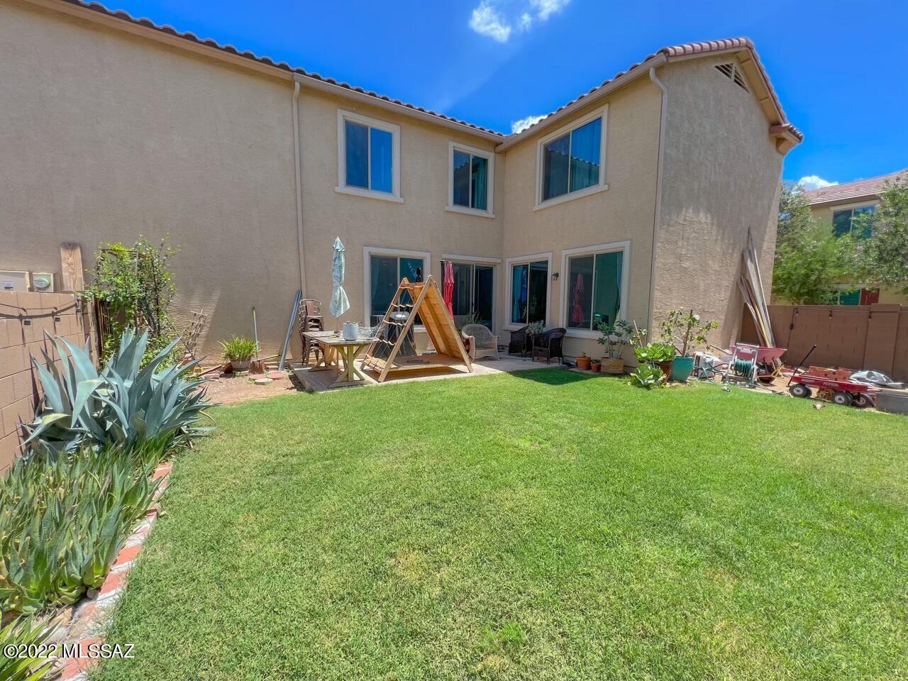 Sierra Morado Unit 4 - Residential