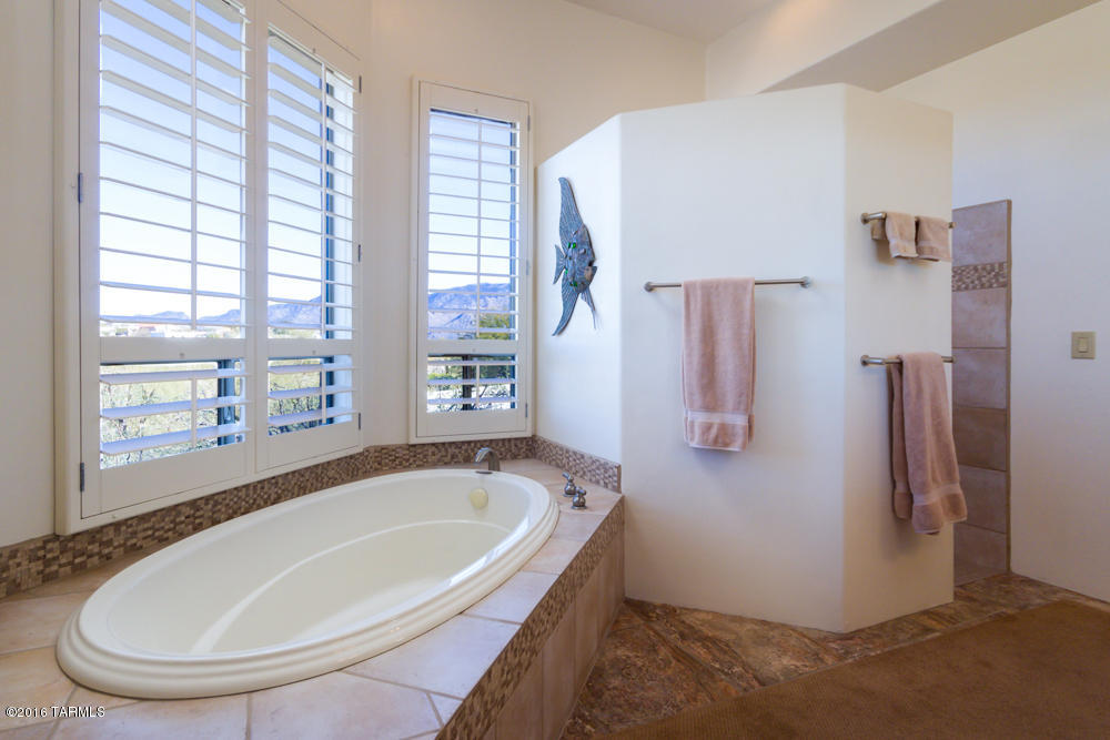 Canada Hills Est Phase ll (42-130) - Residential