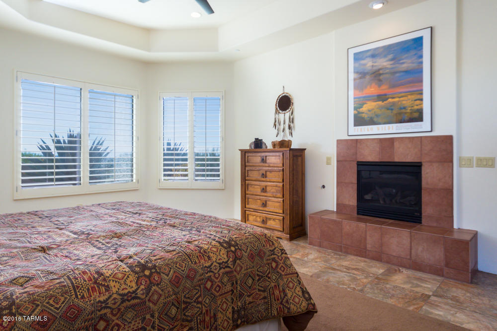 Canada Hills Est Phase ll (42-130) - Residential