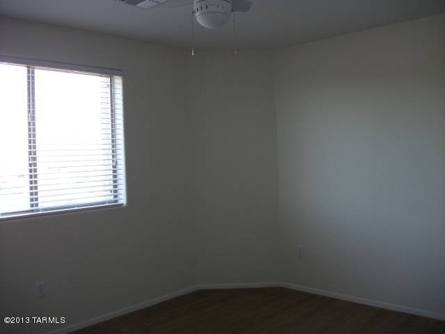Rancho Del Lago (1-100) - Residential Lease