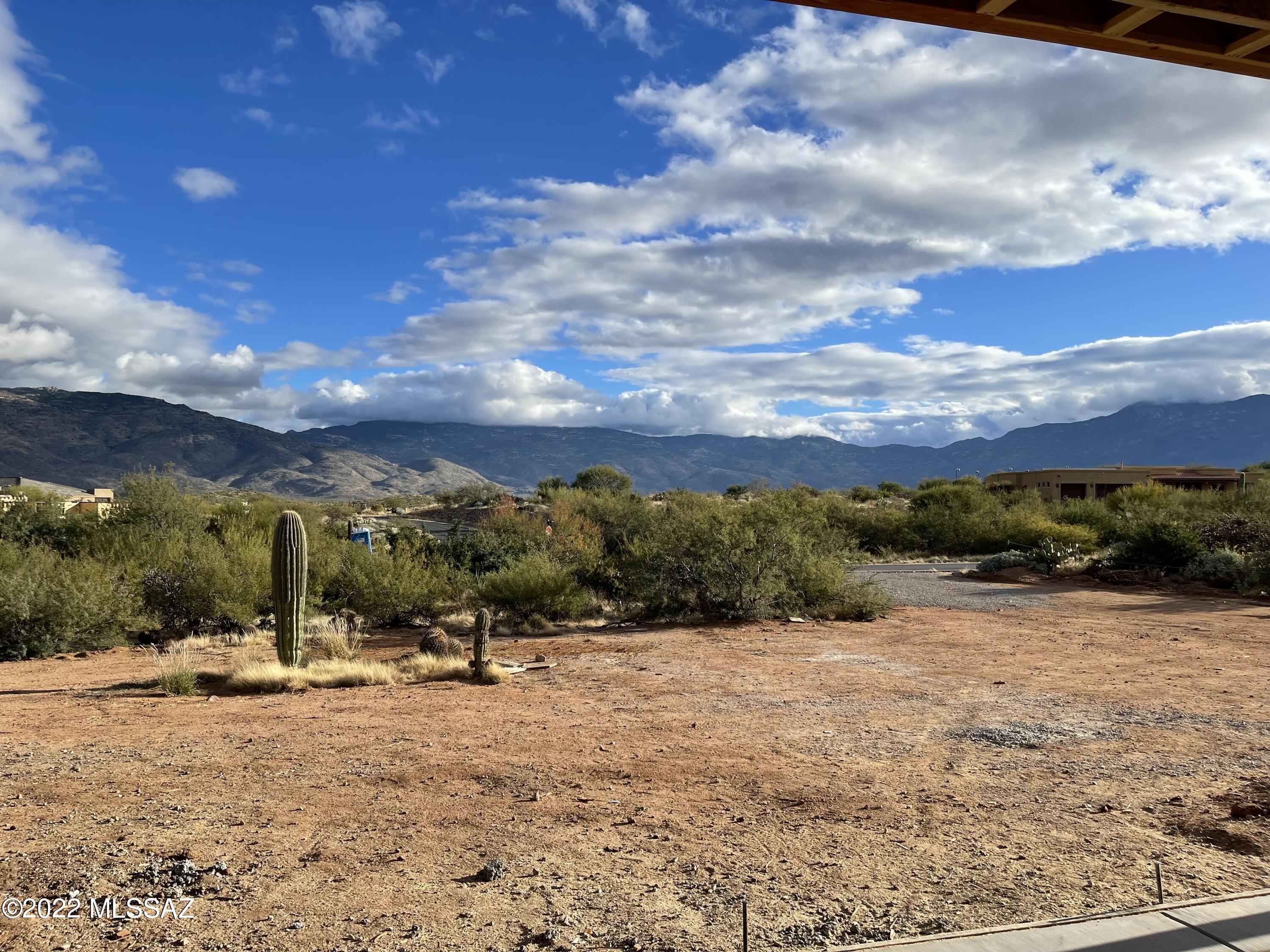 Coyote Creek (1-395) - Residential
