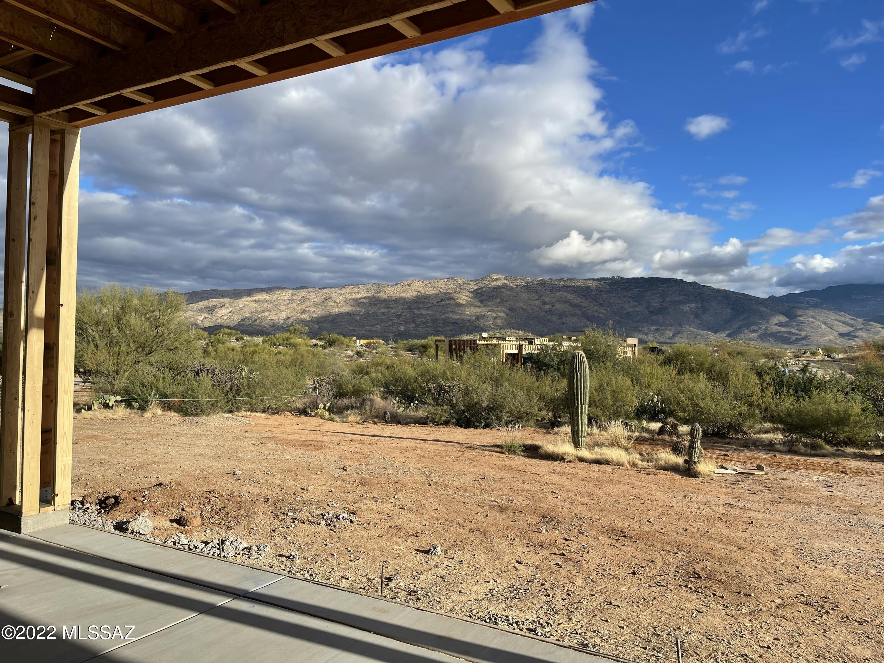 Coyote Creek (1-395) - Residential